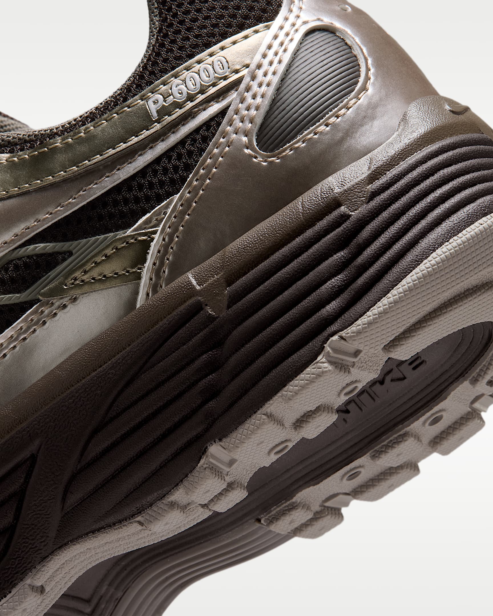 Nike Sportswear Sneaker »W P-6000«