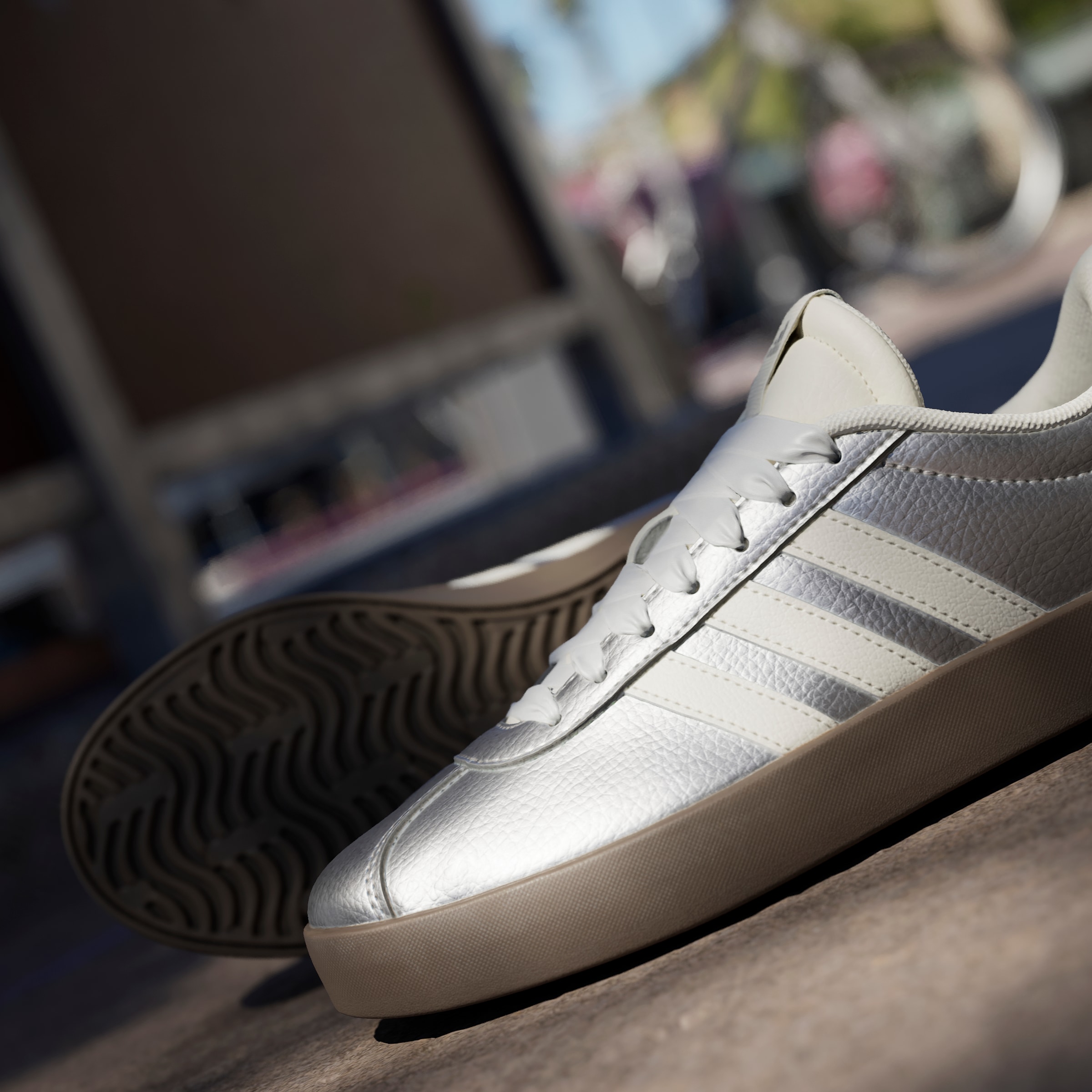 adidas Sportswear Sneaker »VL COURT 3.0«, inspiriert vom Design des adidas samba