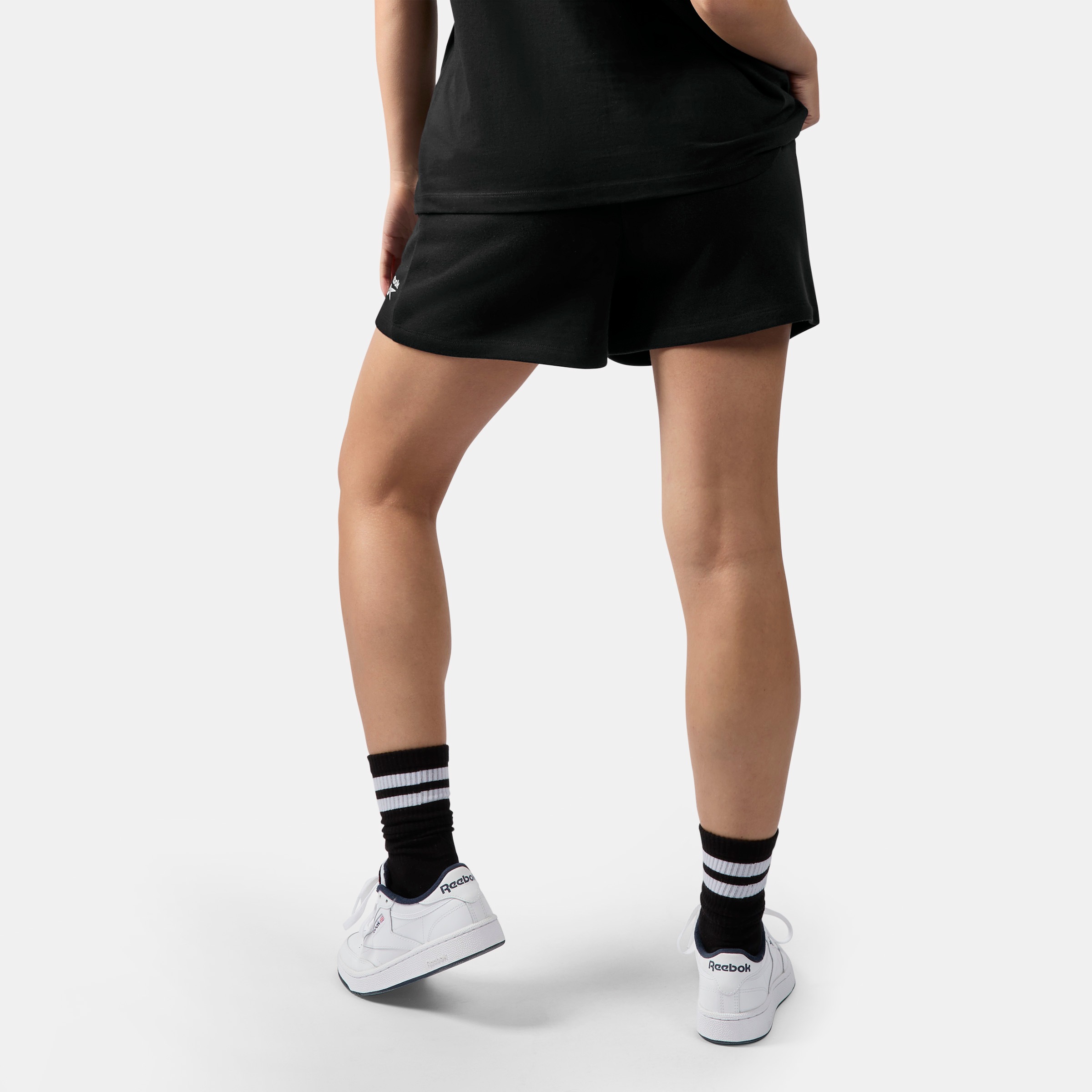 Reebok Sweatshorts »TYLA SHORTS«  aus Schleifenfleece, mit Kordeln zur Passformanpassung