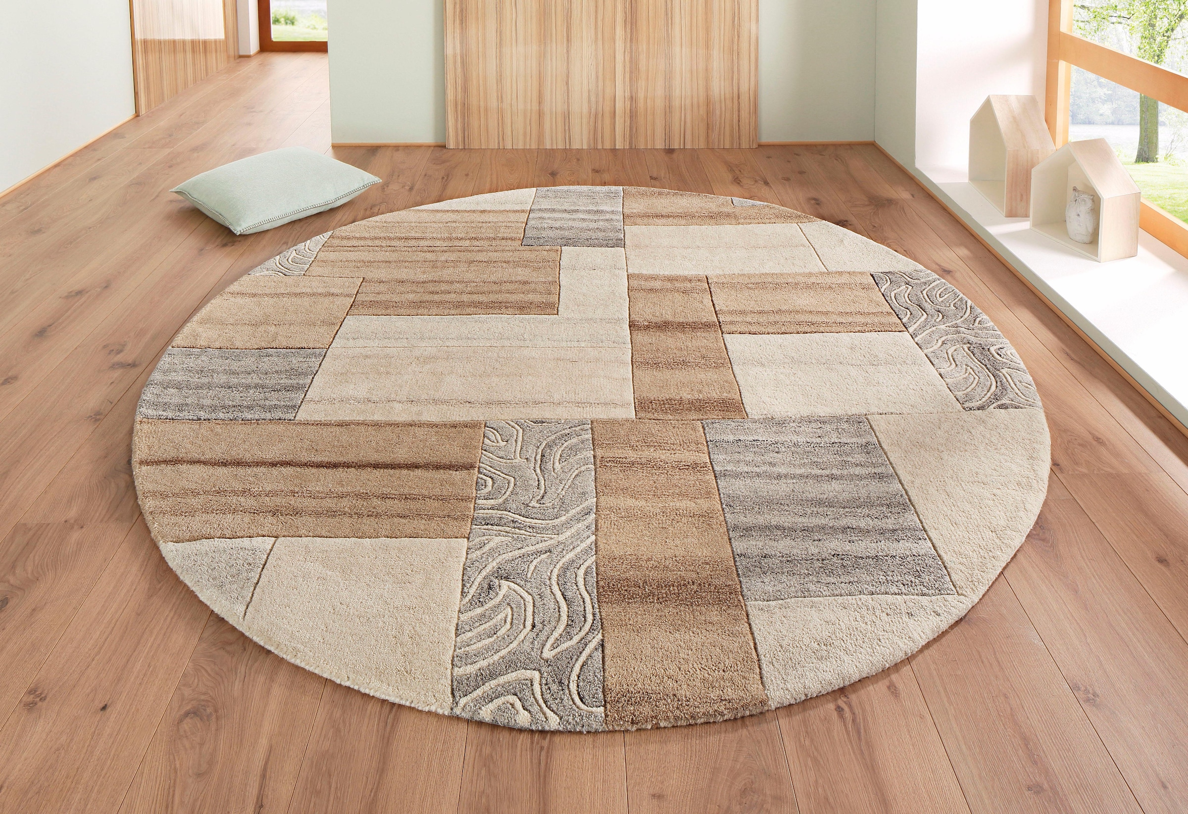 THEKO Wollteppich »Lola, Wolle, handgearbeitet, Patchwork Design«, rund, 12 mm Höhe, handgetuftet, Wohnzimmer, Schlafzimmer, Esszimmer