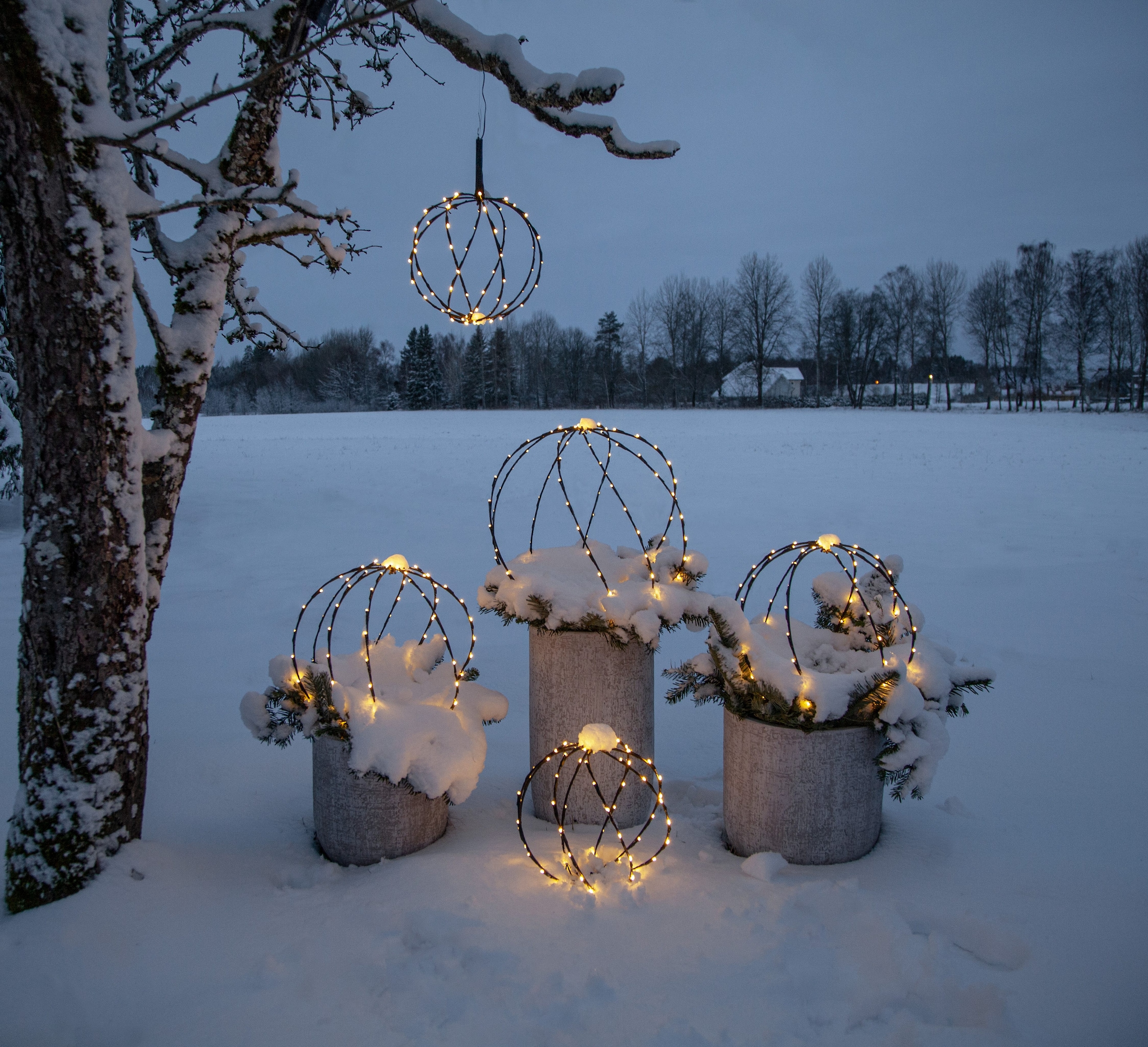 Parforce Traditional Hunting Dekolicht »Außendekoration Sphere« LED-Board 1 Stk. Warmweiß abnehmbarer Erdspieß, Haken zum Aufhängen, Batteriebetrieb, Timer