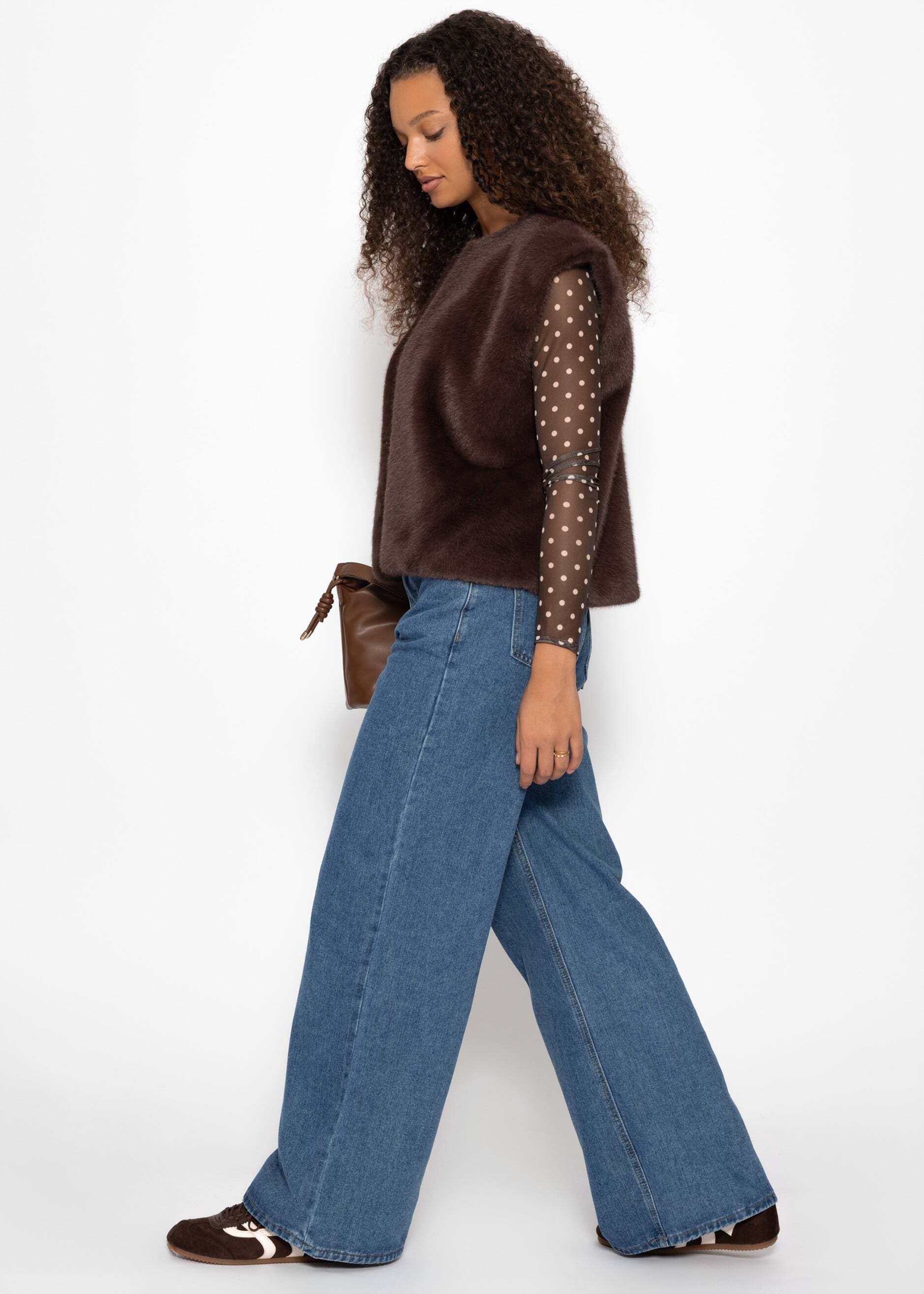 SASSYCLASSY Langarmshirt »Mesh Langarmshirt mit Punkten« Anliegendes Shirt aus Mesh mit gefütterter Vorderseite Beige Schwarz