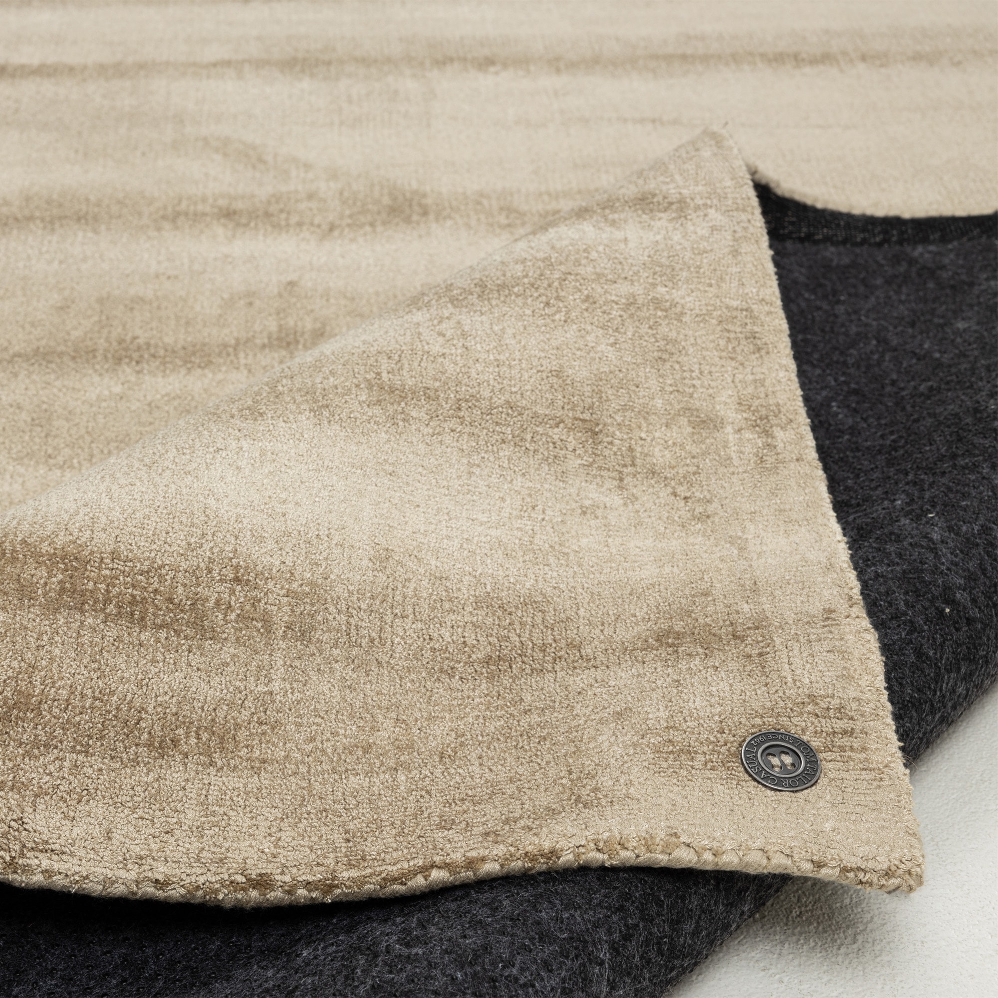 TOM TAILOR HOME Teppich »Shine uni« rechteckig 8 mm Höhe Handweb Teppich, 100% Viskose, handgewebt, mit elegantem Schimmer