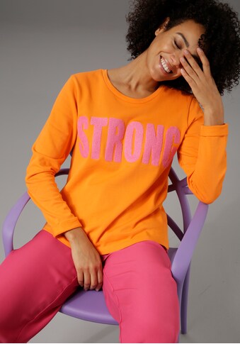 Aniston CASUAL Sweatshirt, mit "starker" Applikation kaufen