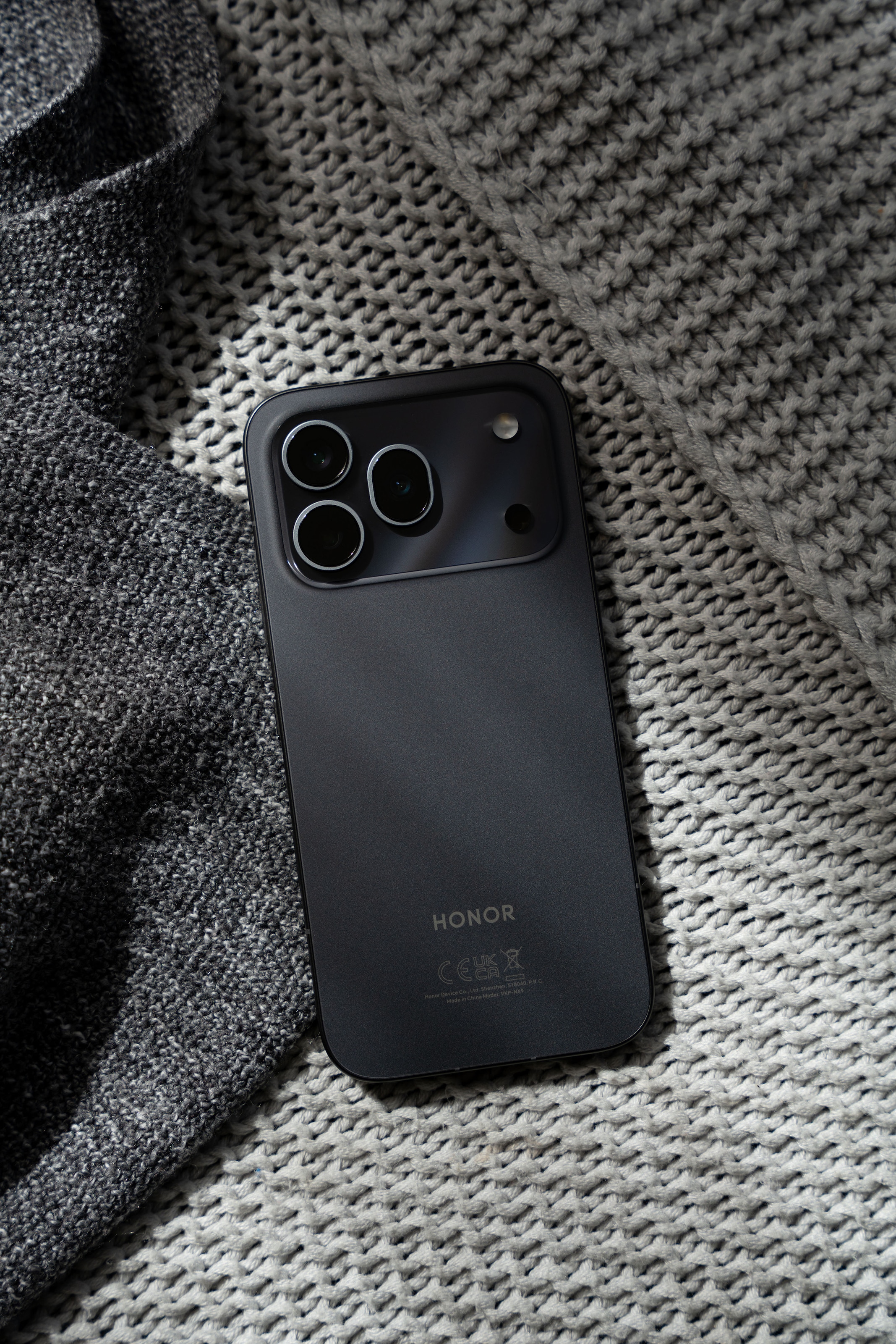 Honor Smartphone »600 Pro 12+512GB« black