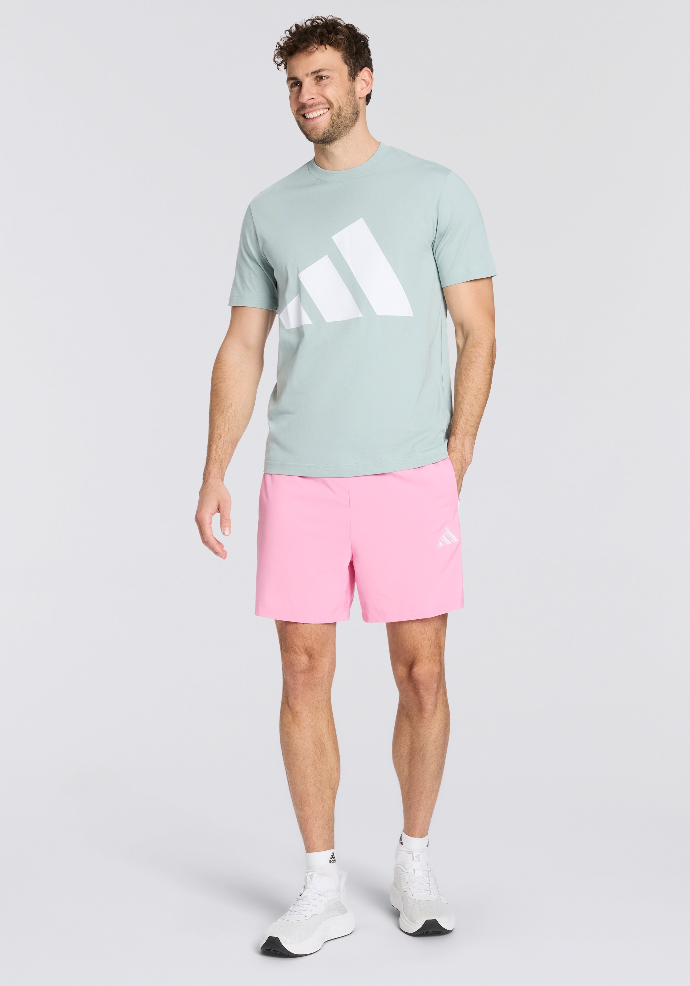 adidas Sportswear T-Shirt »M BL SJ T« klassische Silhouette, mit Rundhalsausschnitt