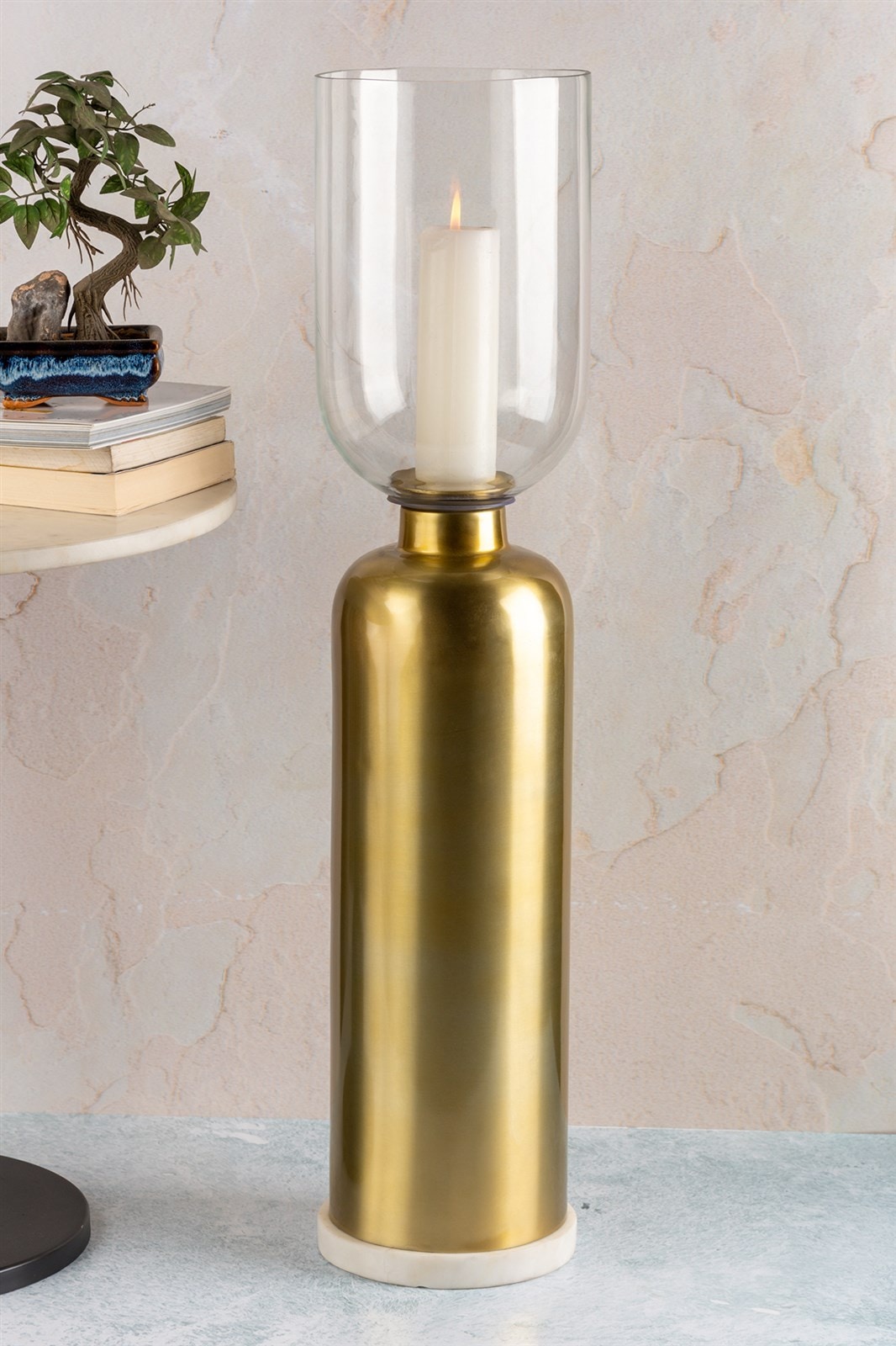 Kayoom Kerzenhalter »Bodenkerzenhalter Shyam 225«, Bodenkerzenhalter aus Metall, Marmor-Sockel, Windlicht aus Glas