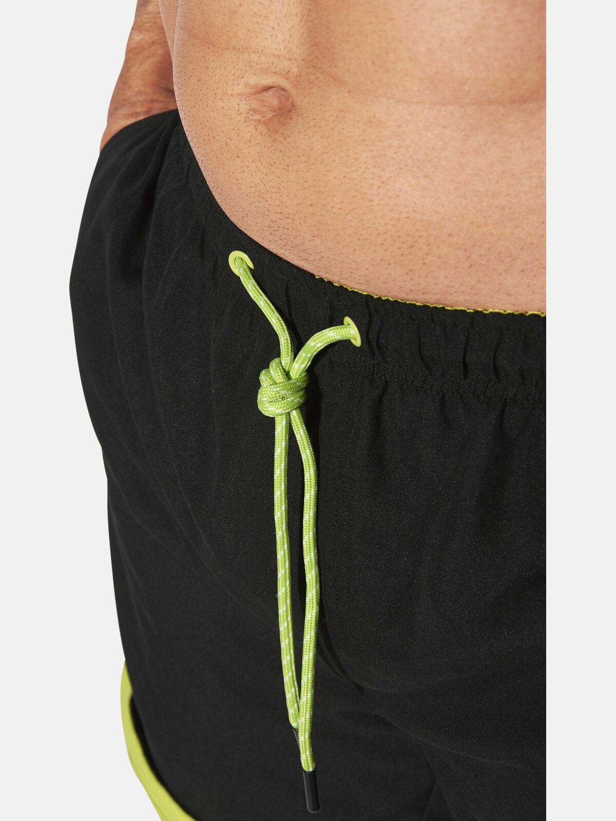 Jan Vanderstorm Badeshorts »Badeshorts EVANDER«, (1 St.), mit dezenten Kontrasten