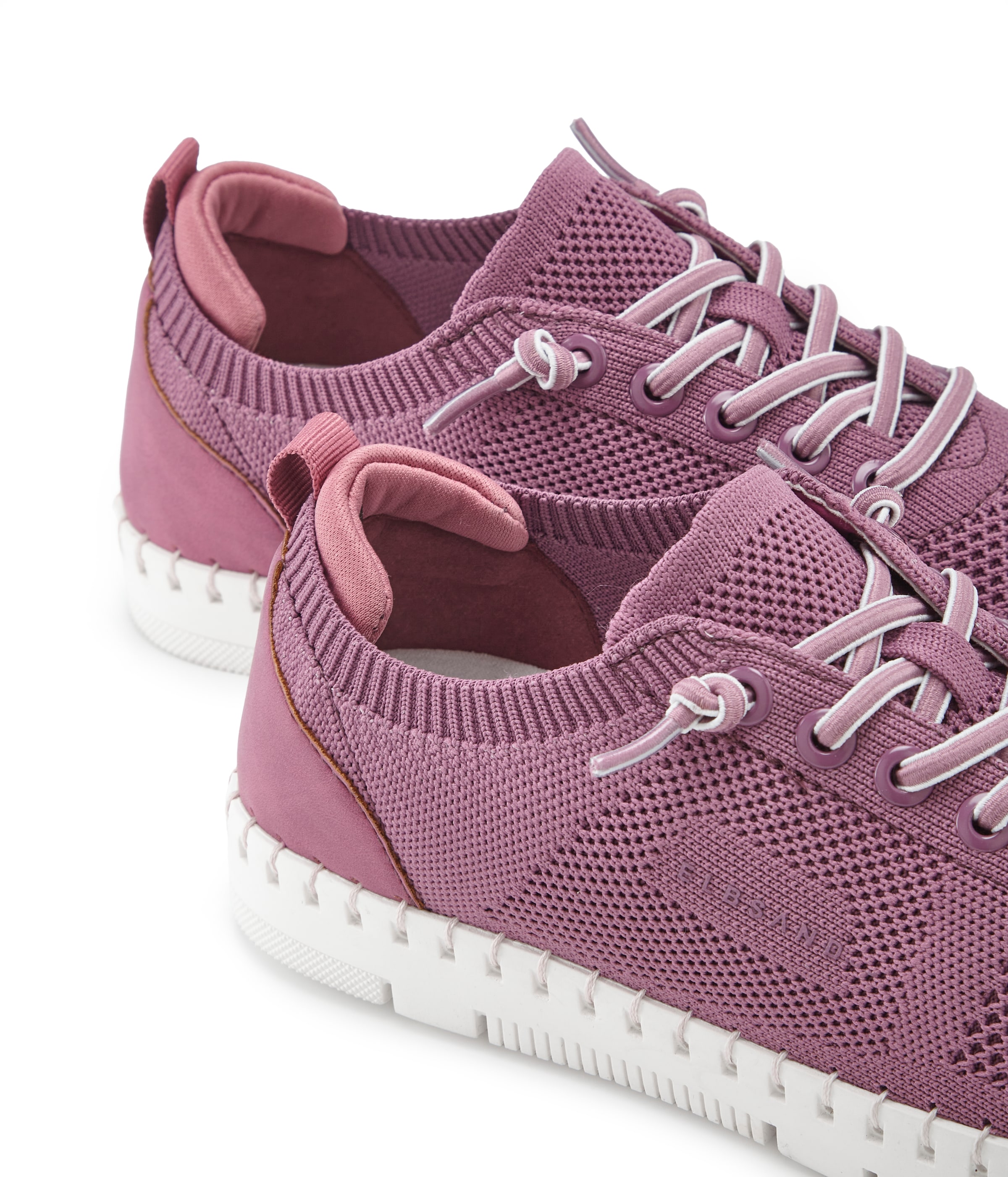 Elbsand Sneaker »Freizeitschuh,«  zum Reinschlüpfen mit elastischen Schnürbändern VEGAN