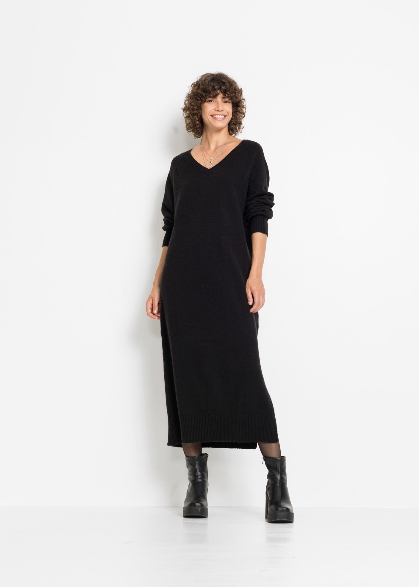 bonprix Strickkleid »Oversized Strickkleid in Midilänge« Oversized Strickkleid in Midilänge