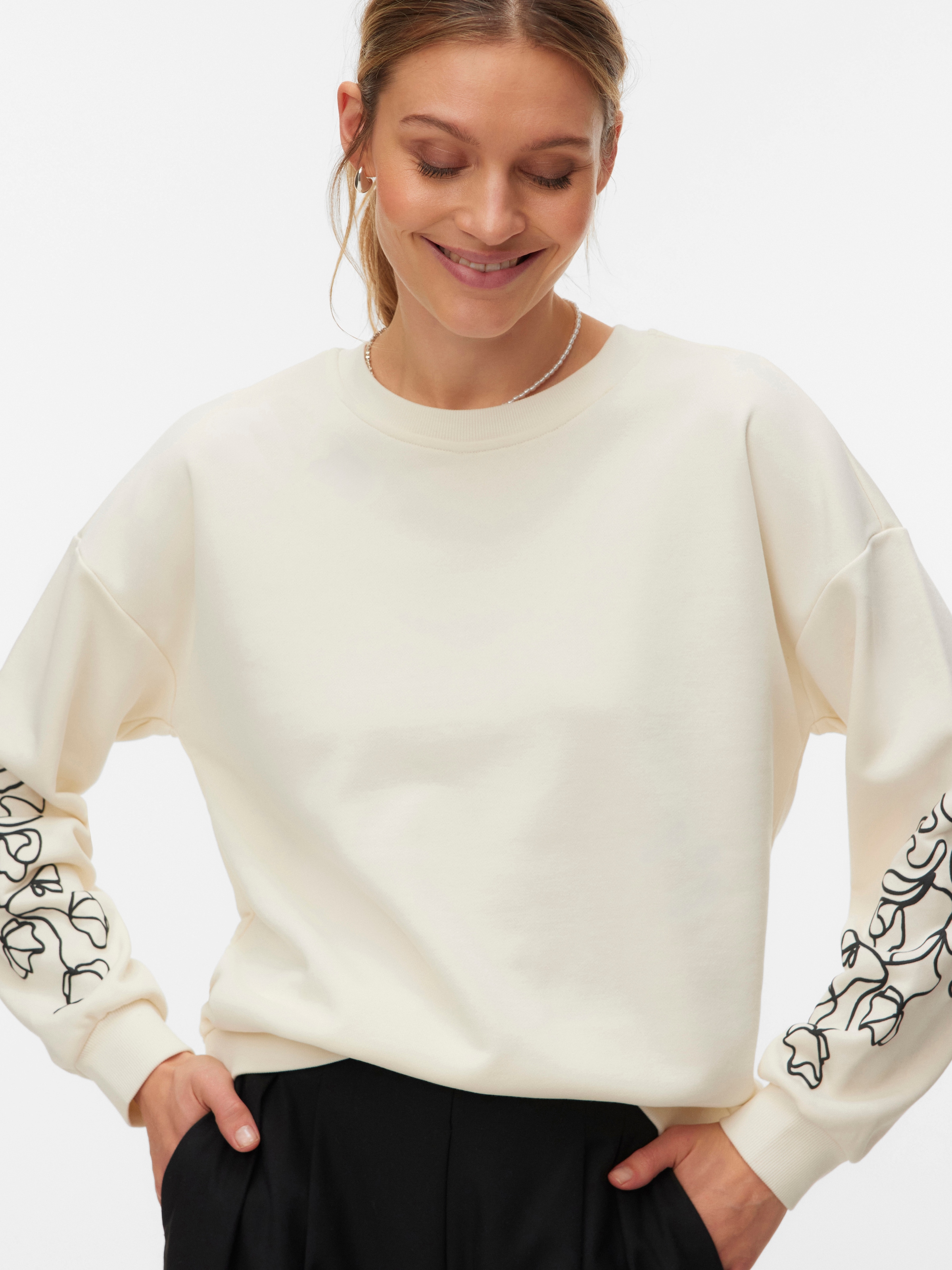 Vero Moda Sweatshirt »VMLADA L/S O-NECK SWEATSHIRT JRS BTQ«, Baumwollmischung, regular fit
