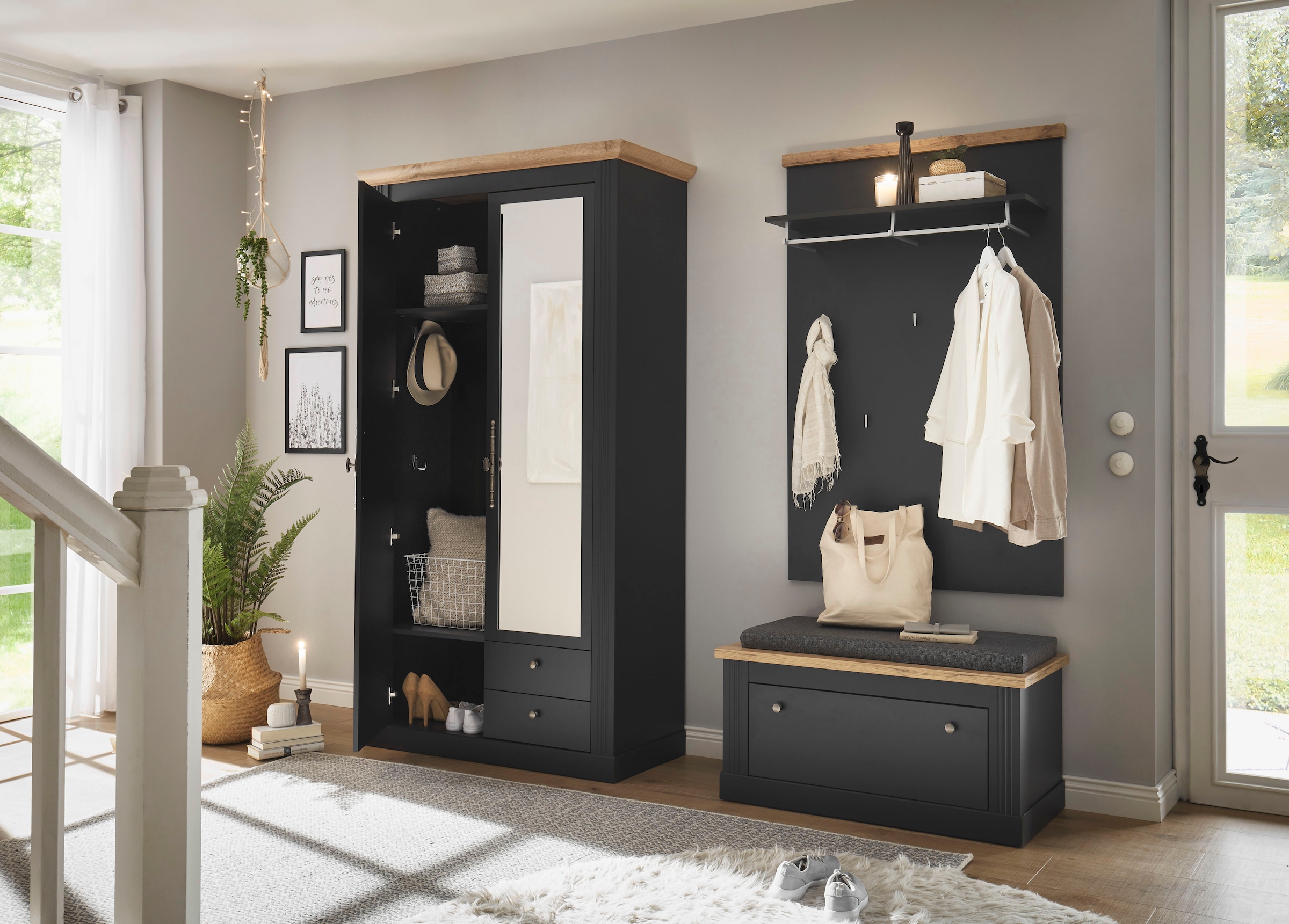 Home affaire Garderoben-Set »WESTMINSTER TOPSELLER!«, (3 St., Schuhbank, Paneel, Garderobenschrank), im romantischen Landhausstil