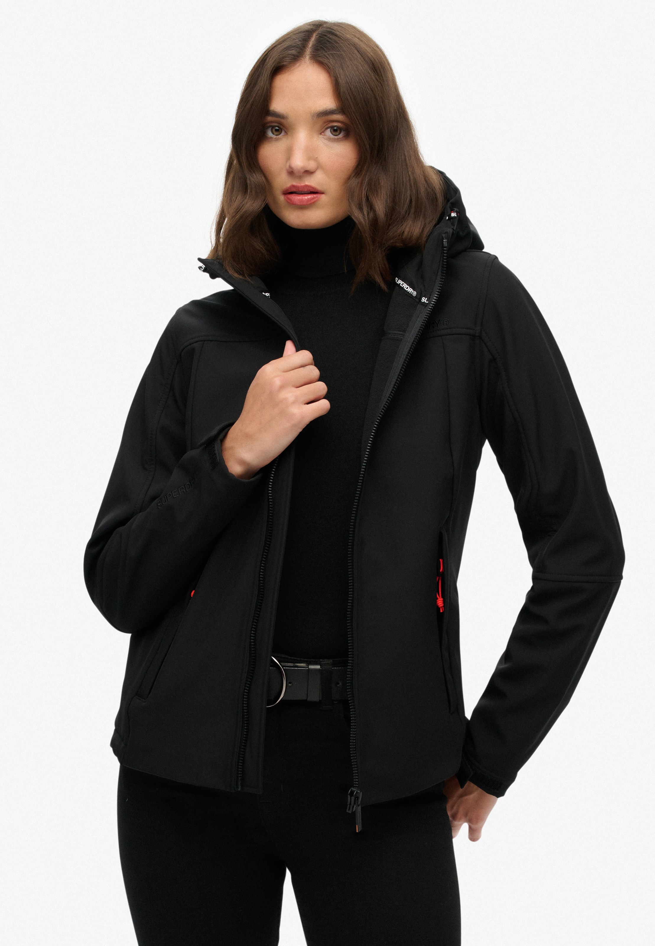 Superdry Outdoorjacke »HOODED CLASSIC TREKKER JACKET«, mit Kapuze