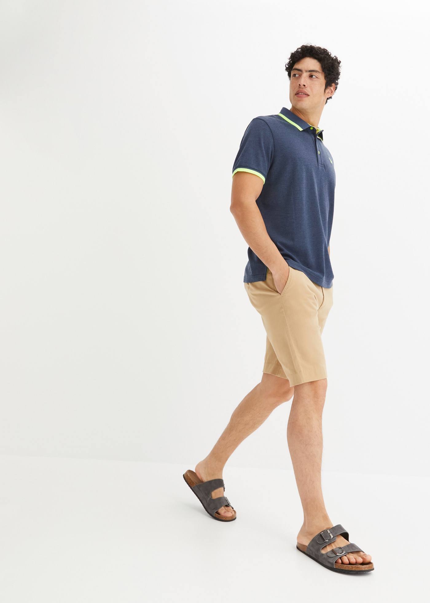 bonprix Poloshirt »Piqué-Poloshirt mit reiner Baumwolle« Piqué-Poloshirt mit reiner Baumwolle