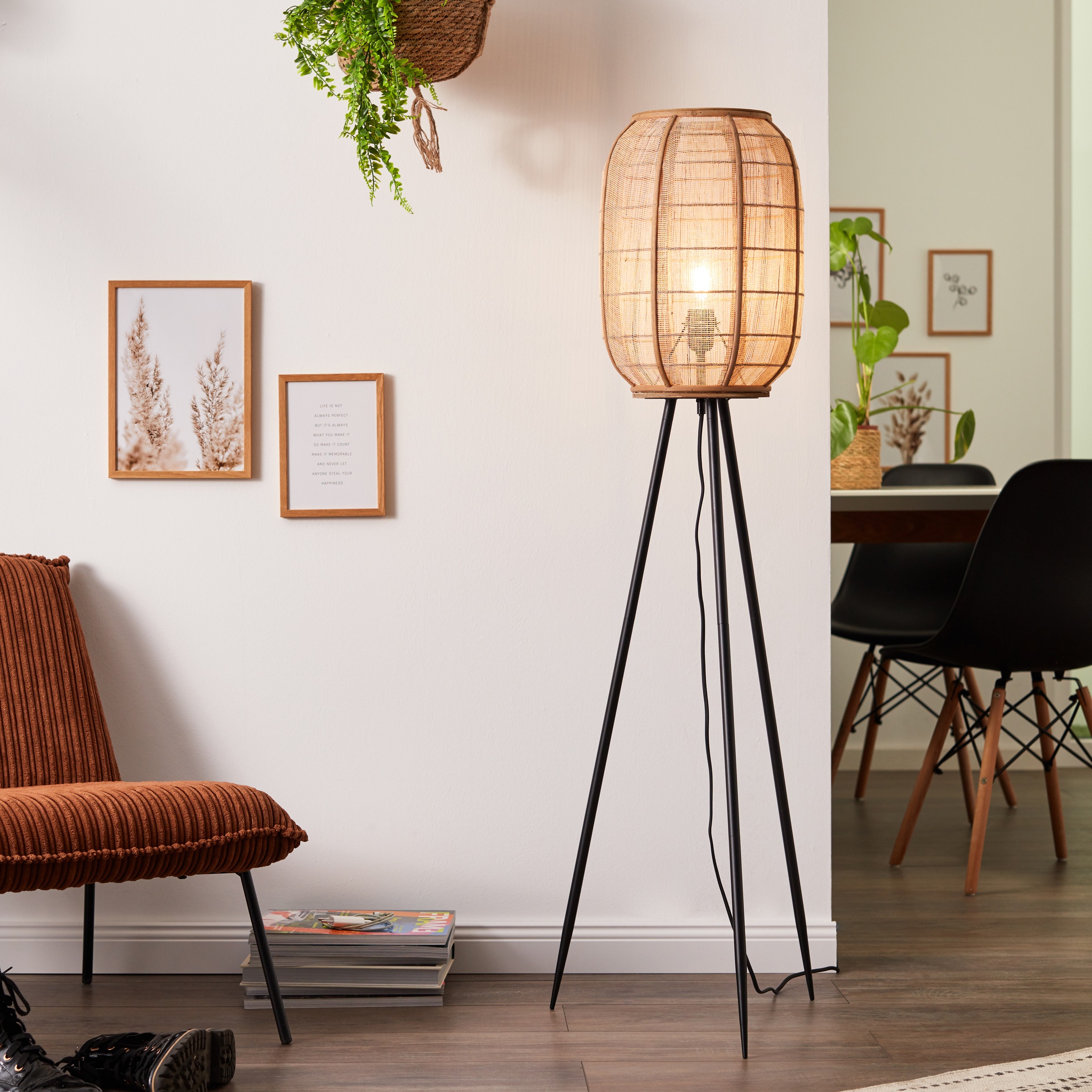 Home Affaire Stehlampe »Tanah« E27 1 Stk. dreibeinige Standleuchte mit 1,34m Höhe in beige, Größe Ø 46 cm Höhe: 133,5 cm