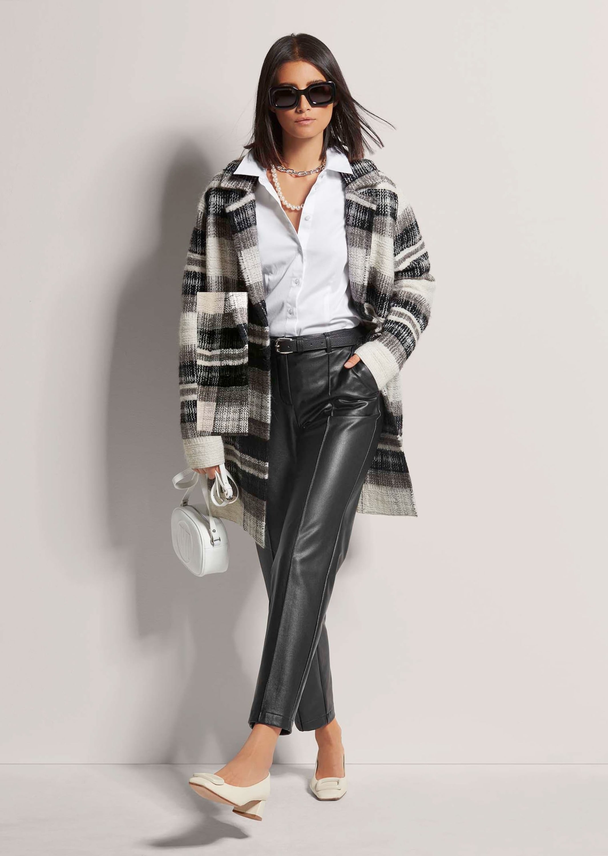 MADELEINE Strickjacke »Strickjacke Dünner Mantel aus italienischem Garn« Mit Alpaka und Kaschmir