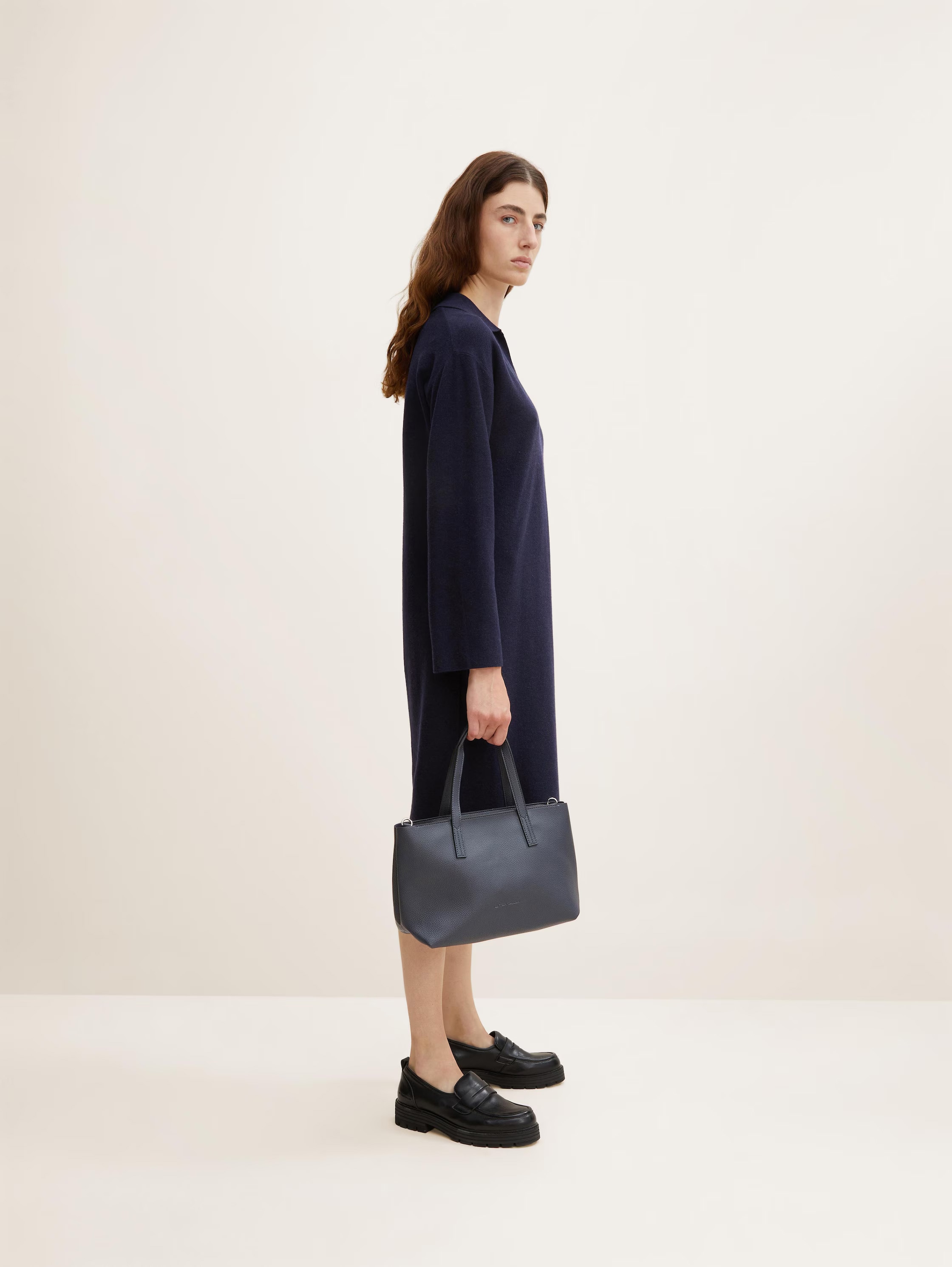 TOM TAILOR Shopper »Marla«, aus fein genarbtem Lederimitat außen und weichem Suede-Imitat innen