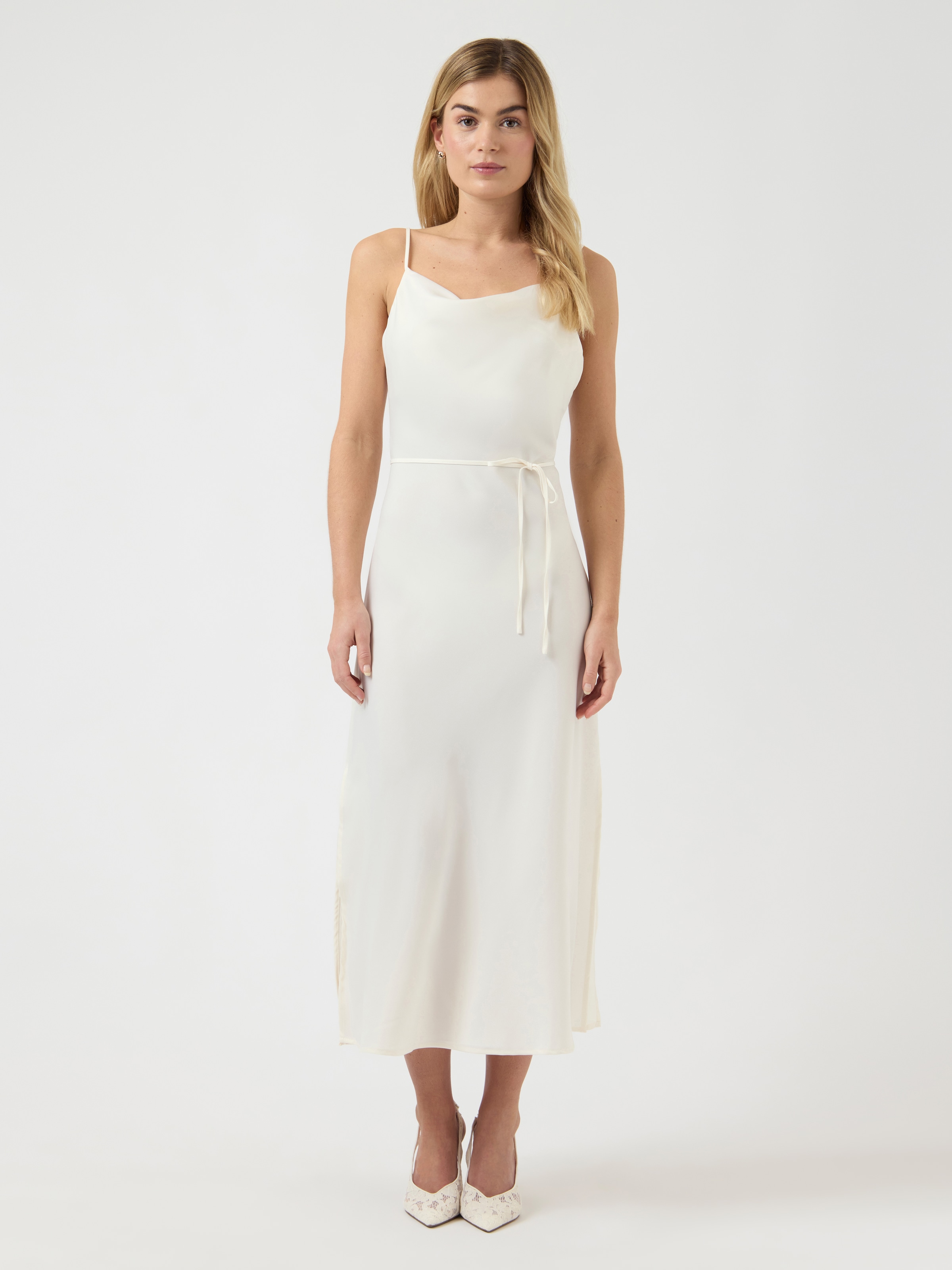 Y.A.S Spaghettikleid »YASTHEA STRAP LONG DRESS S. NOOS« Sommerkleid