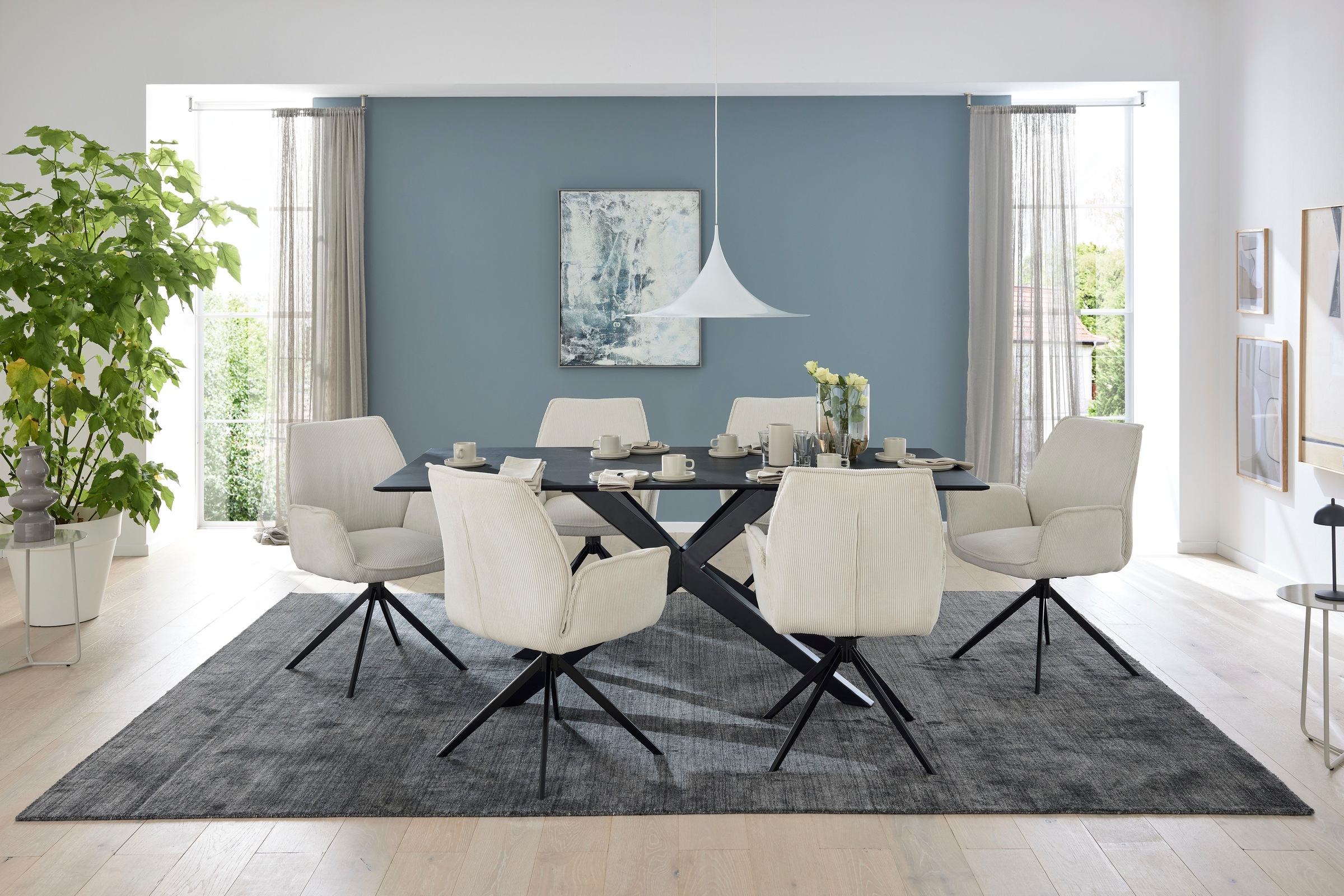 Musterring Esstisch mit fester Platte in Barock-Eiche massiv, 20mm, Eisengestell schwarz