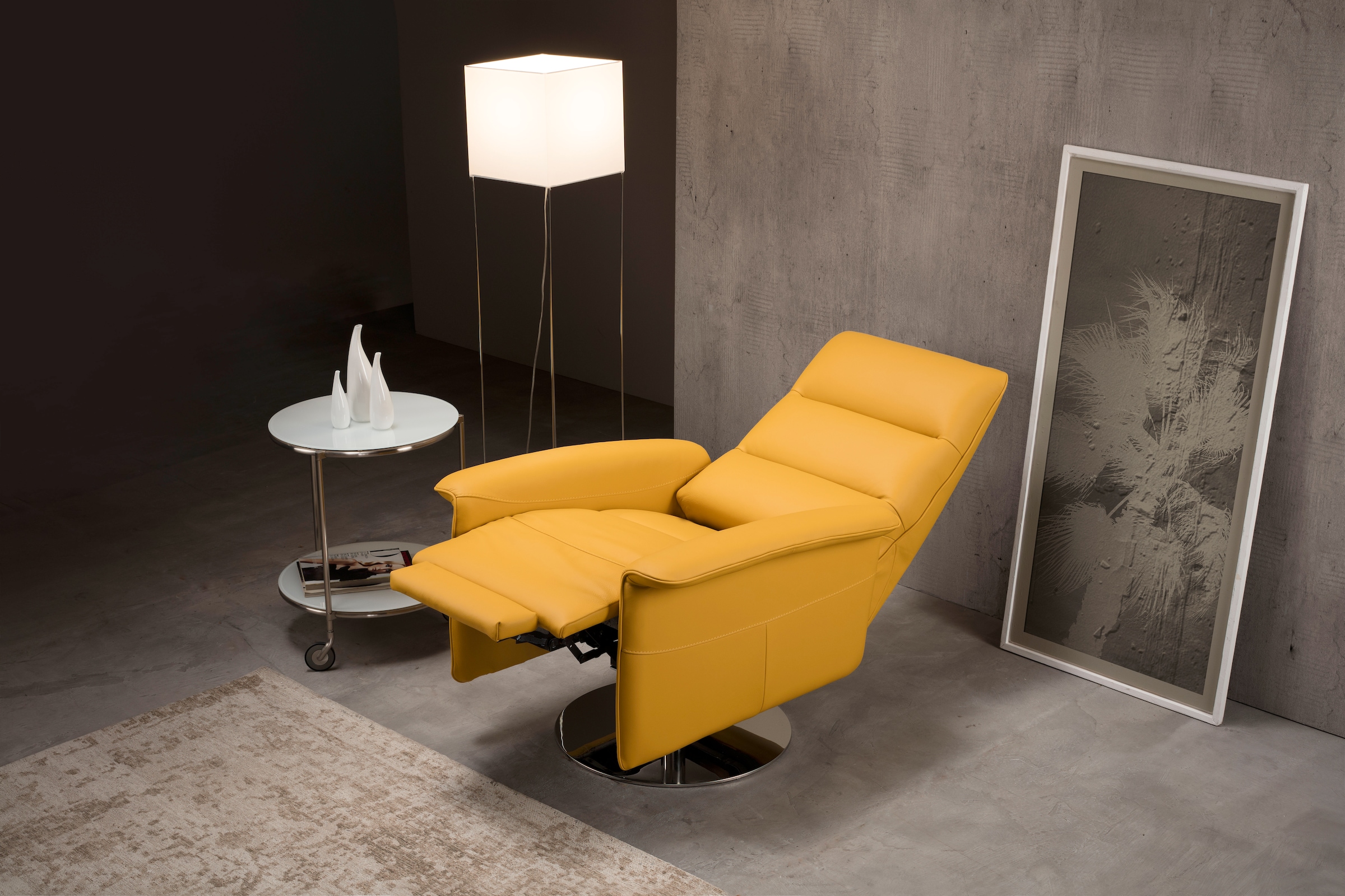 Egoitaliano Sessel »Kelly Designsessel«, drehbar, manuelle Relaxfunktion mit Push-Back-Mechanismus