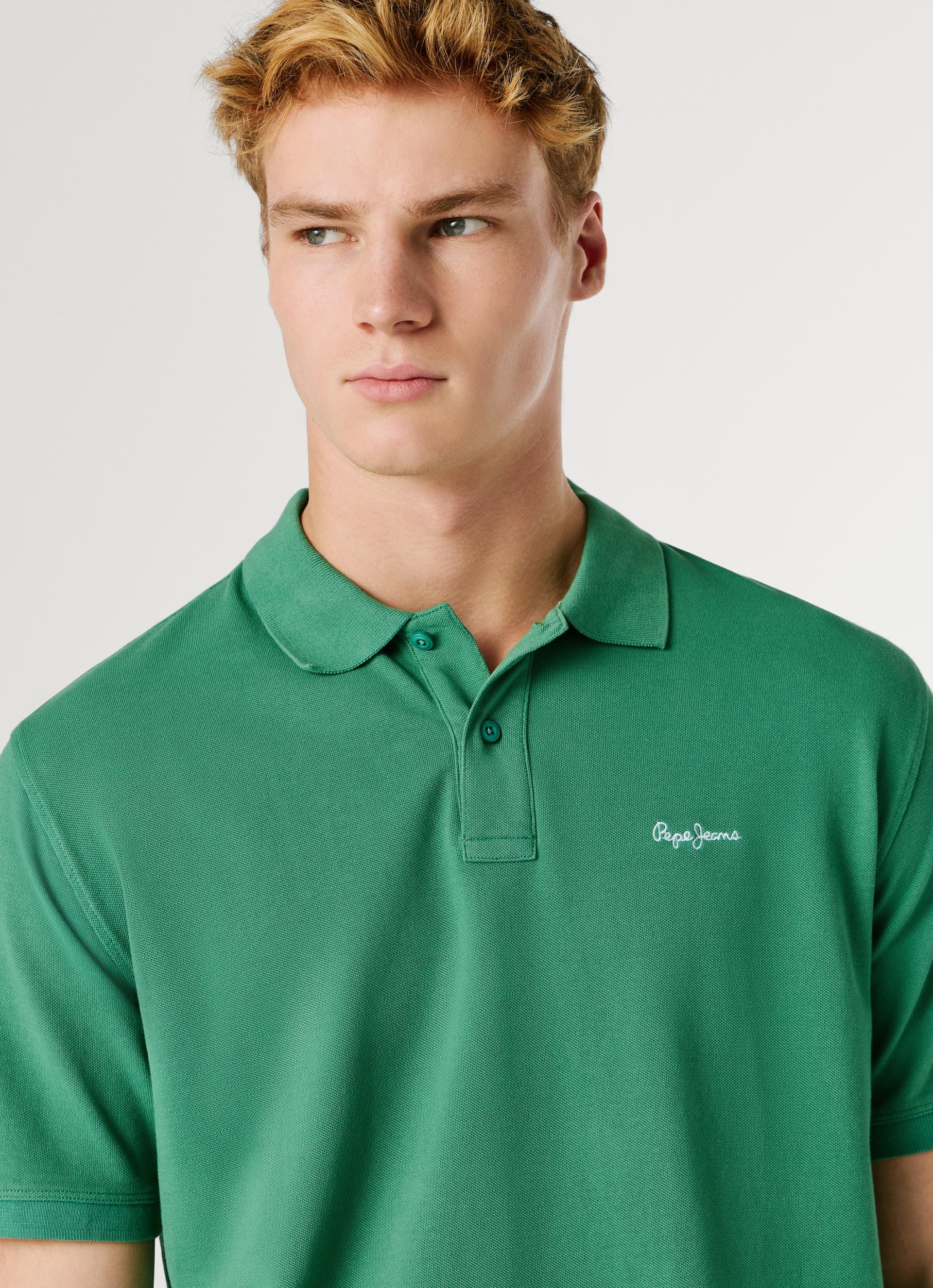 Pepe Jeans Poloshirt »OSCAR« aus Baumwoll-Piqué, mit Logostickerei