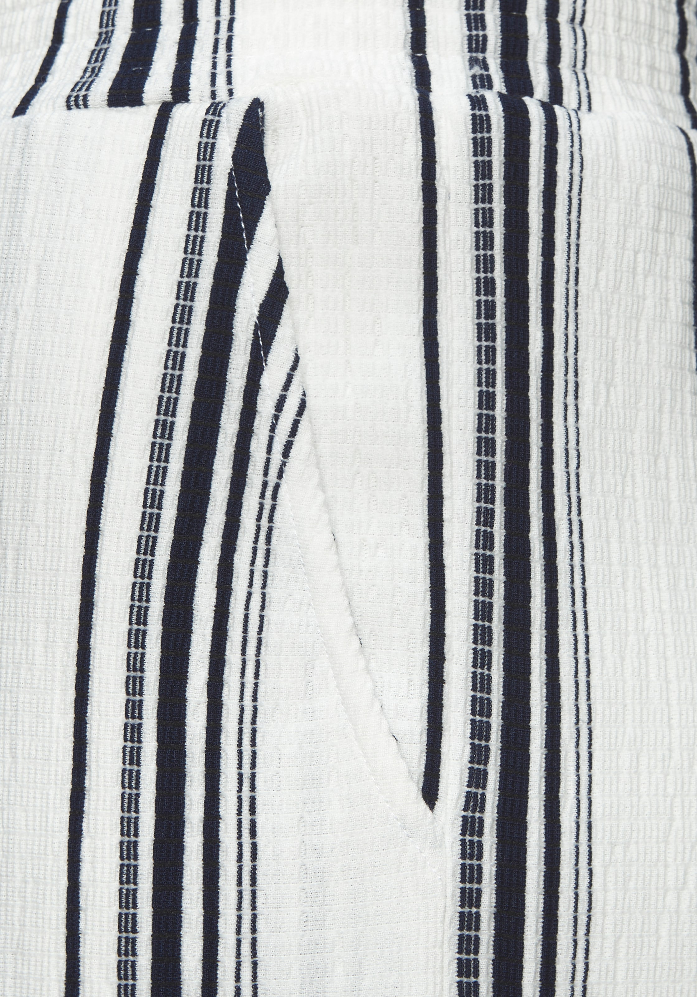 LASCANA 7/8-Hose »mit locker-luftigem Bein«  aus strukturierter Ware, sommerliche Schlupfhose, Strandhose