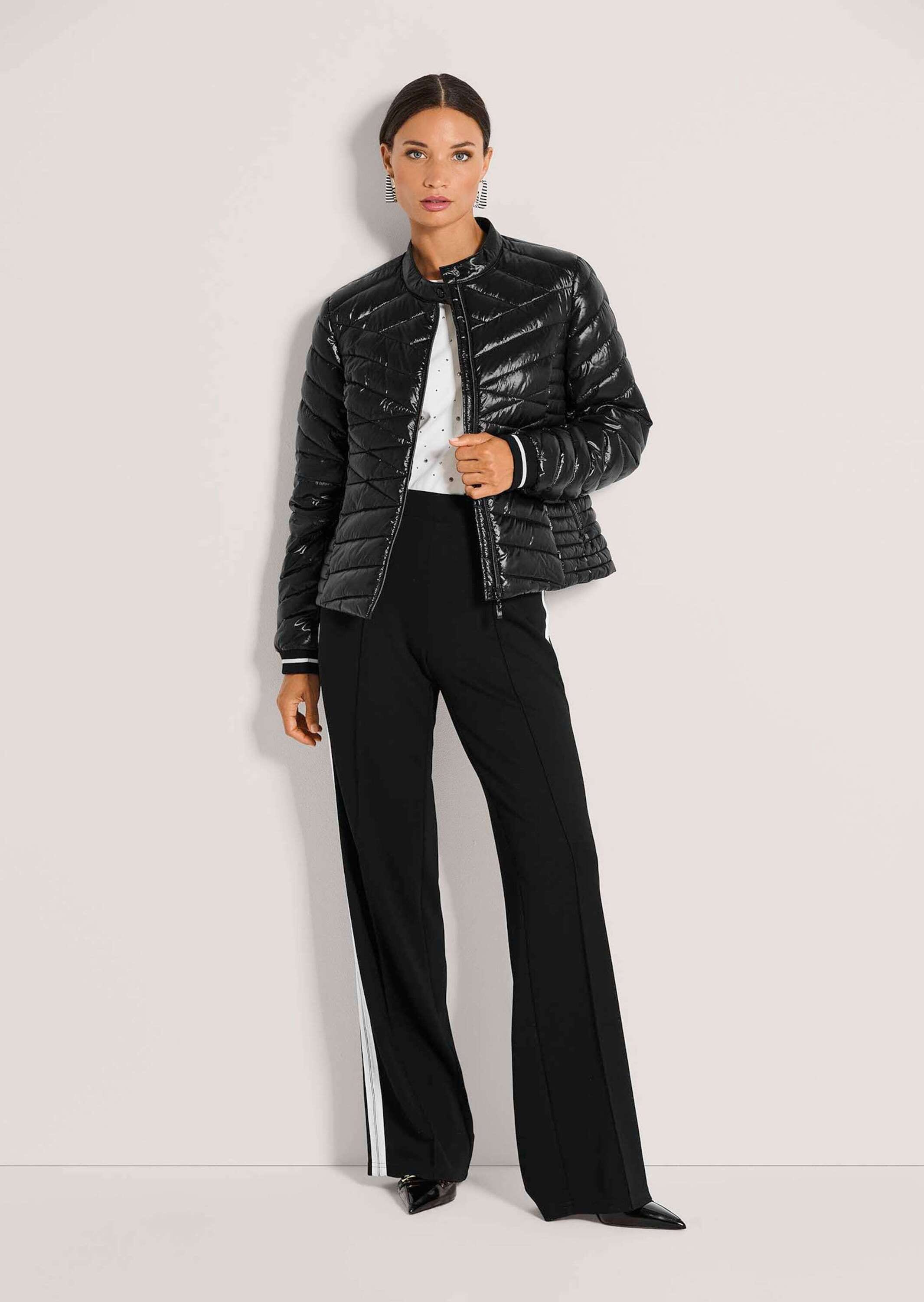 MADELEINE Kurzjacke »Steppjacke Moderne Daunenjacke mit Stehkragen« modischer Sandwichstepp