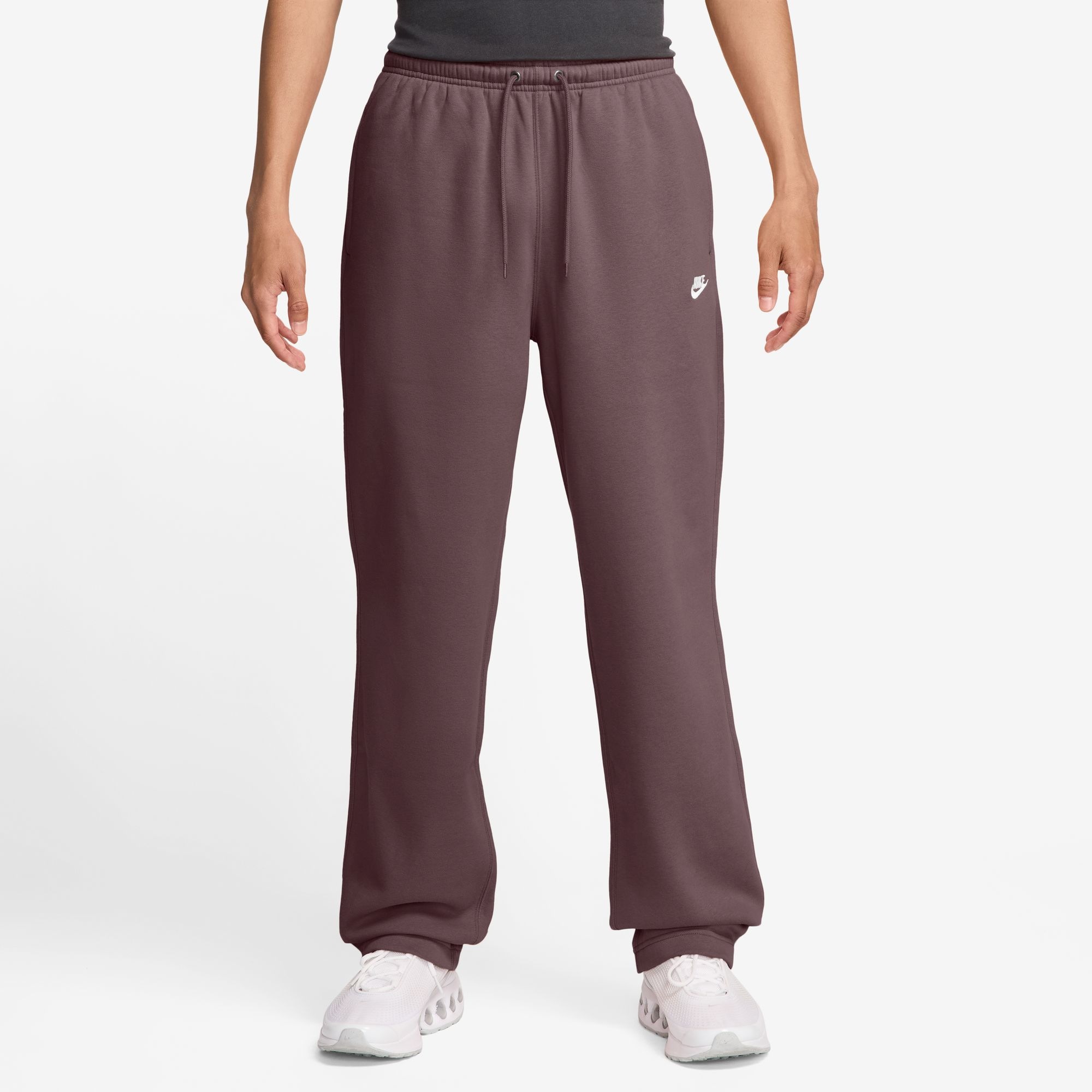 Nike Sportswear »M NK CLUB BB OH PANT«  mit Eingrifftaschen und Gesäßtasche, aus Baumwollmischung