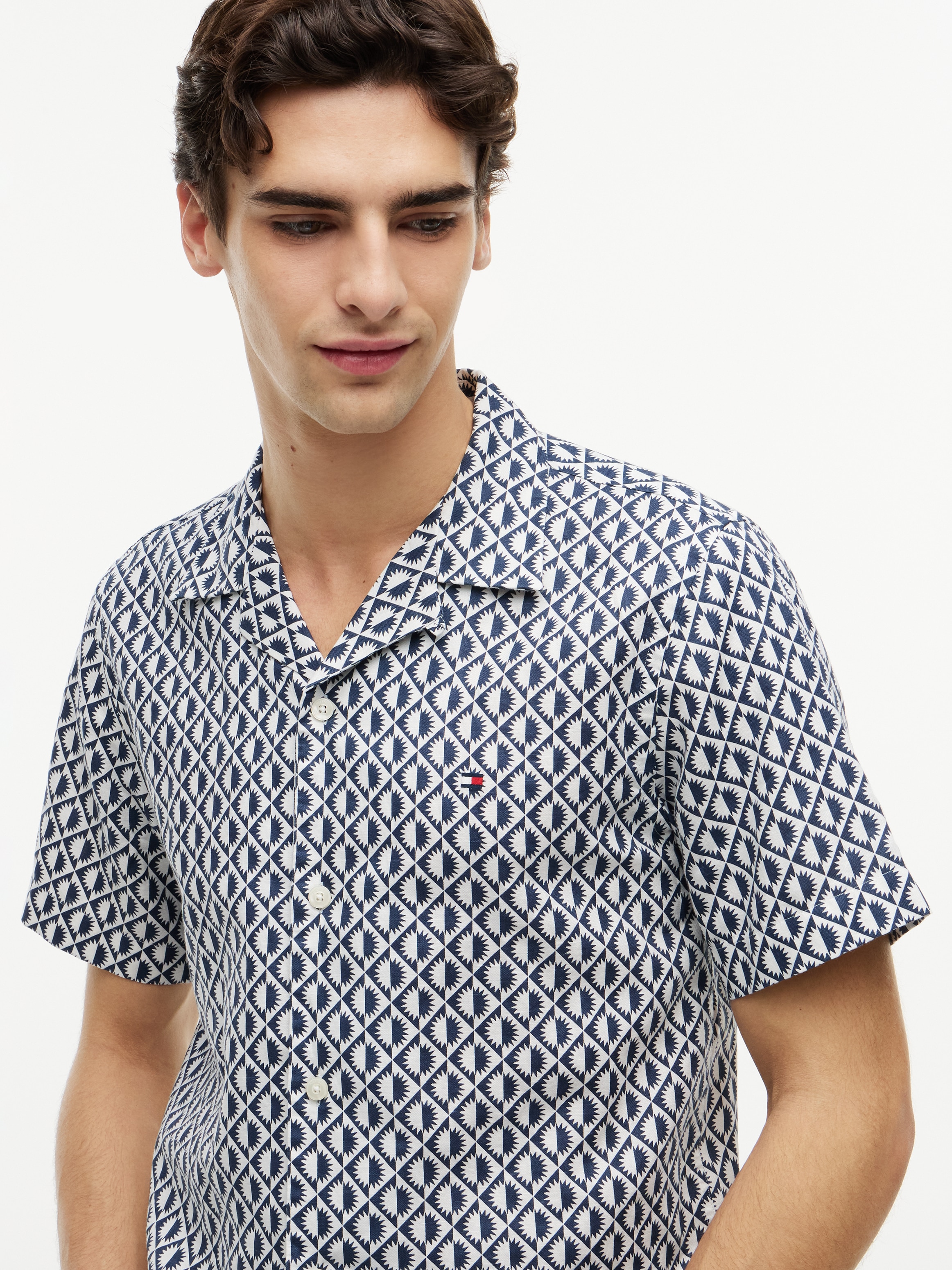 Tommy Hilfiger Kurzarmhemd »LINEN BLEND AOP SS RF SHIRT« aus Leinenmix mit Print