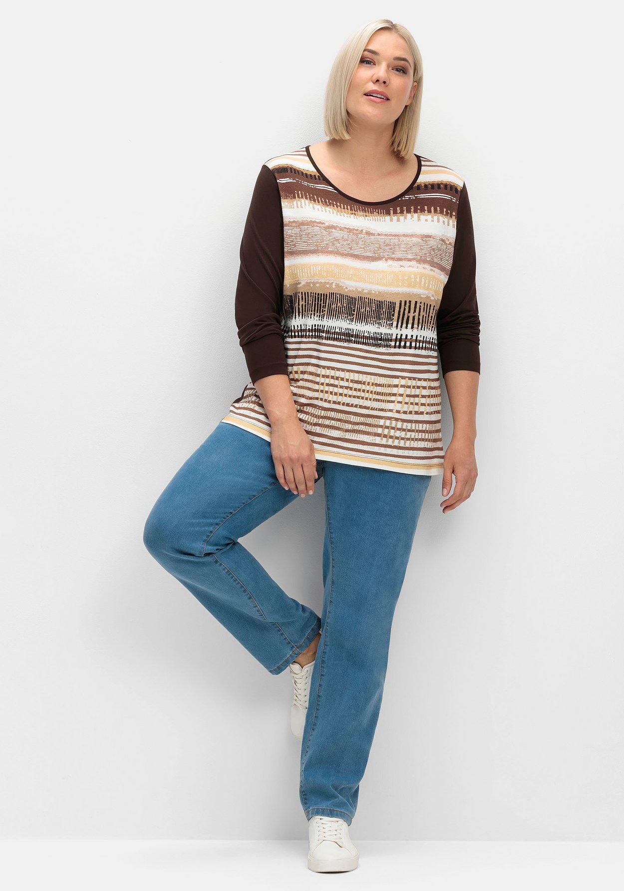 Sheego Langarmshirt »Langarmshirt mit bedrucktem Vorderteil«, mit bedrucktem Vorderteil