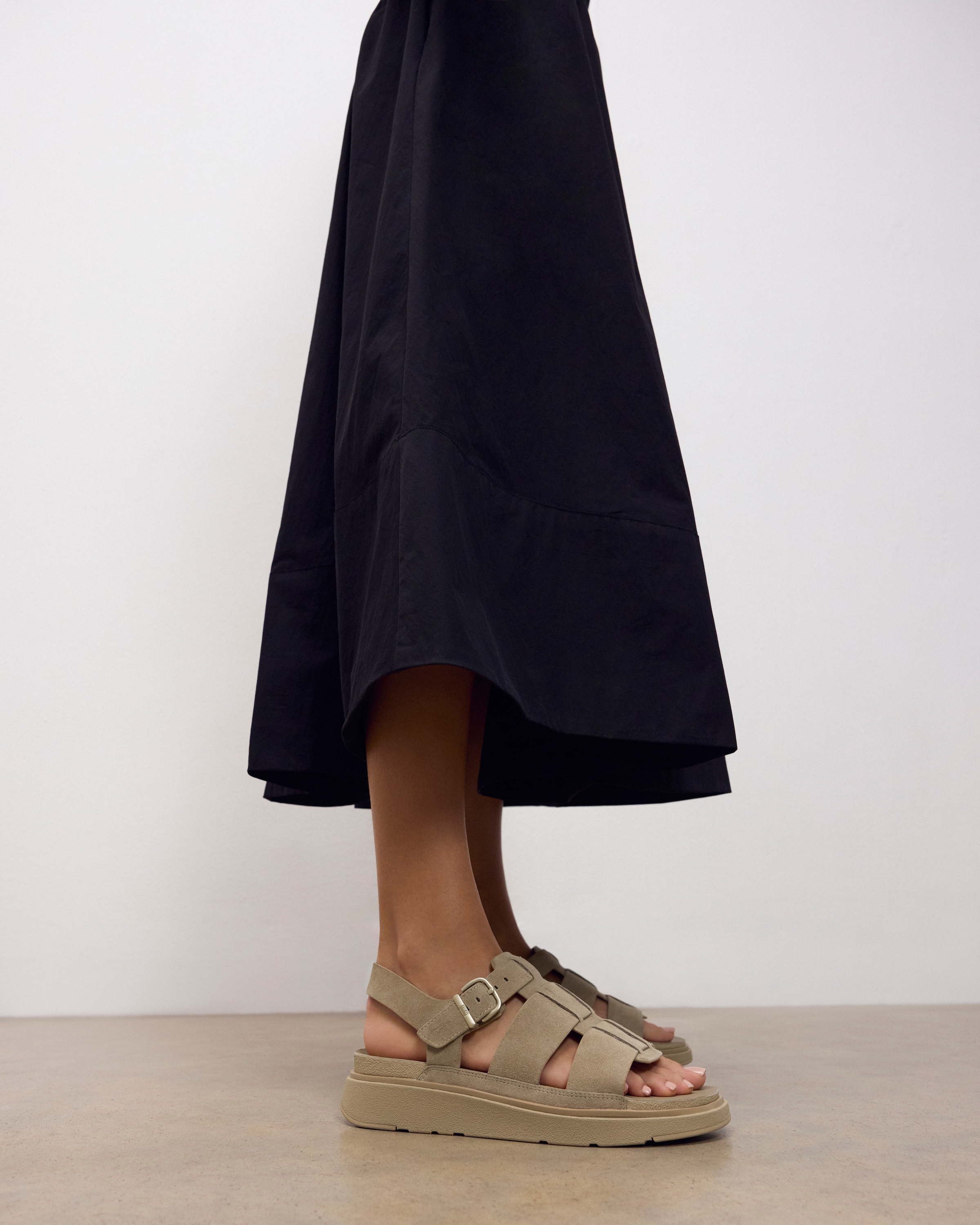Fitflop Riemchensandale »GEN-FF SUEDE FISHERMAN SANDALS«  Sommerschuh, Sandalette mit verstellbarem Riemchen