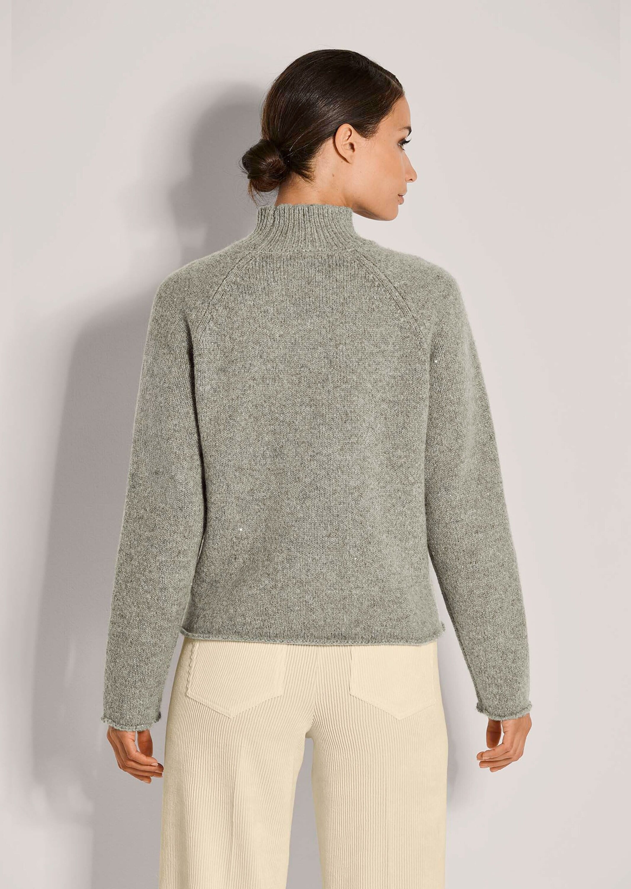 MADELEINE Longpullover »Strickpullover Moderner Glattstrickpullover mit Stehkragen« mit Glanzgarneffekt