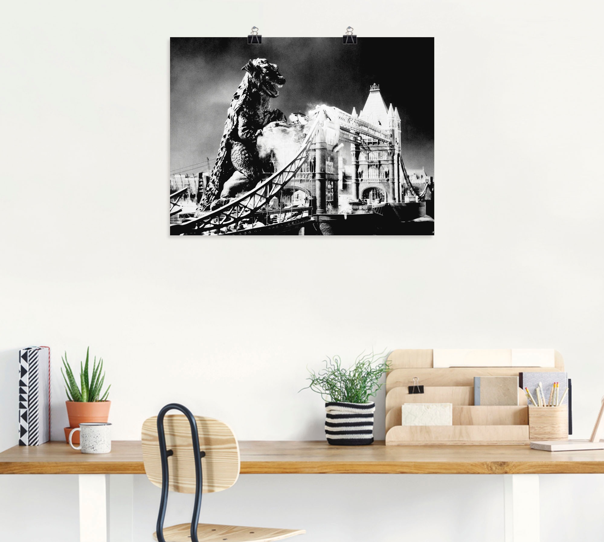 Artland Poster »Godzilla II«, Stars, (1 St.), als Alubild, Leinwandbild, Wandaufkleber oder Poster in versch. Größen