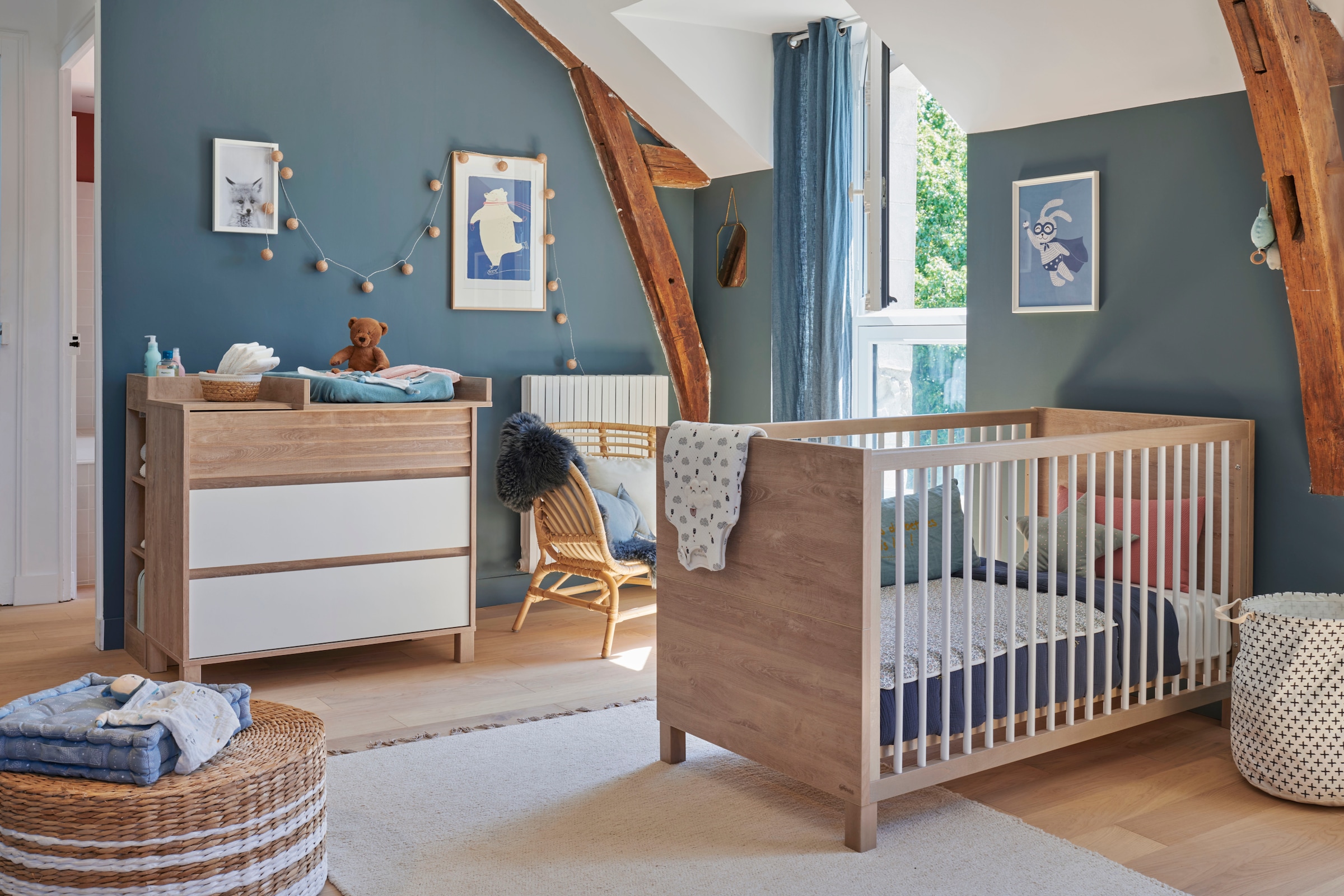 Gami Wickelkommode »Achille Wickelkommode« bis 95 kg Viel Stauraum für Utensilien, funktionell und durchdacht. 94 cm