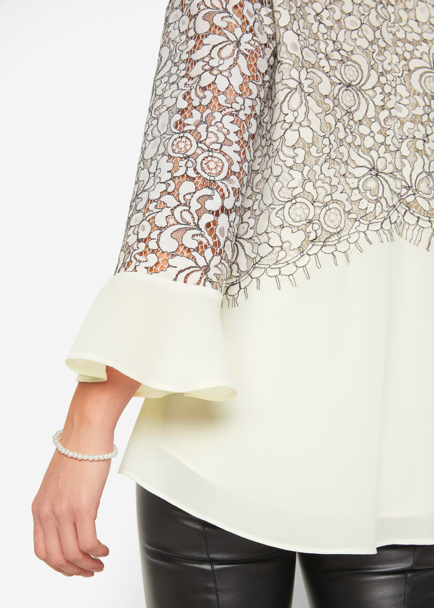 bonprix Tunika eleganter Stil für festliche Anlässe, mit modischem Spitzenbesatz