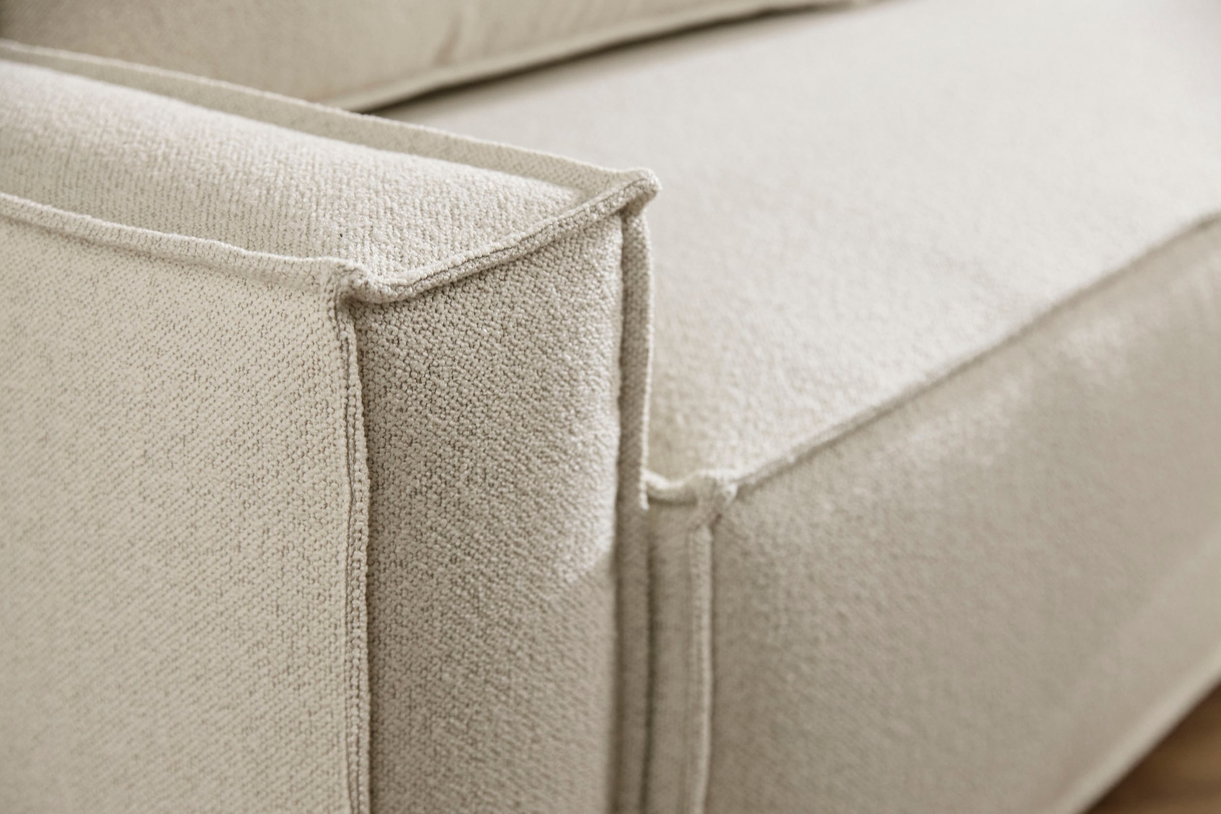 INNOVATION LIVING ™ 3-Sitzer »Newilla Schlafsofa«, 10cm Pocket Spring Komfort, großer Stauraum, stabile Stahlkonstruktion