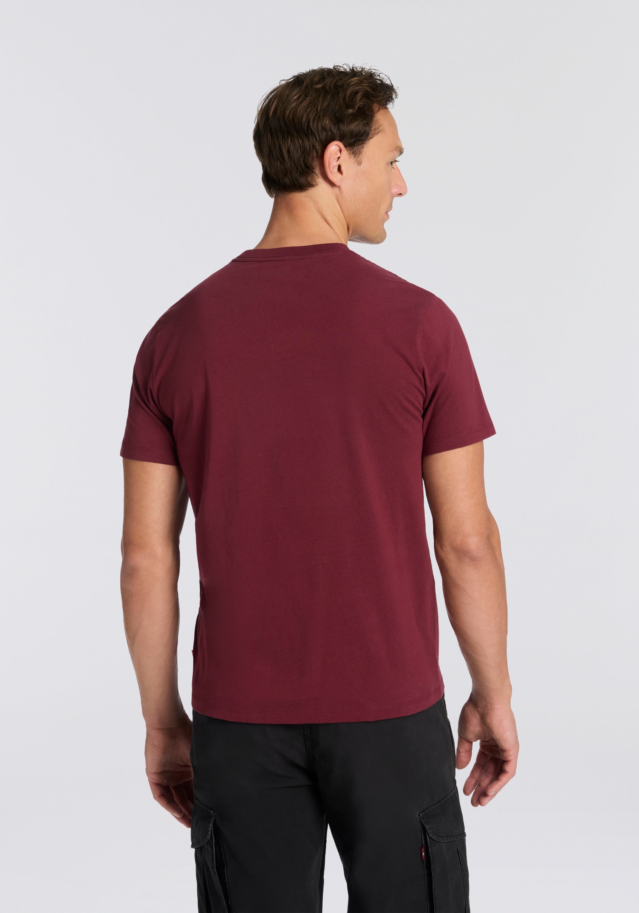 Levi's® T-Shirt, mit Schriftzug