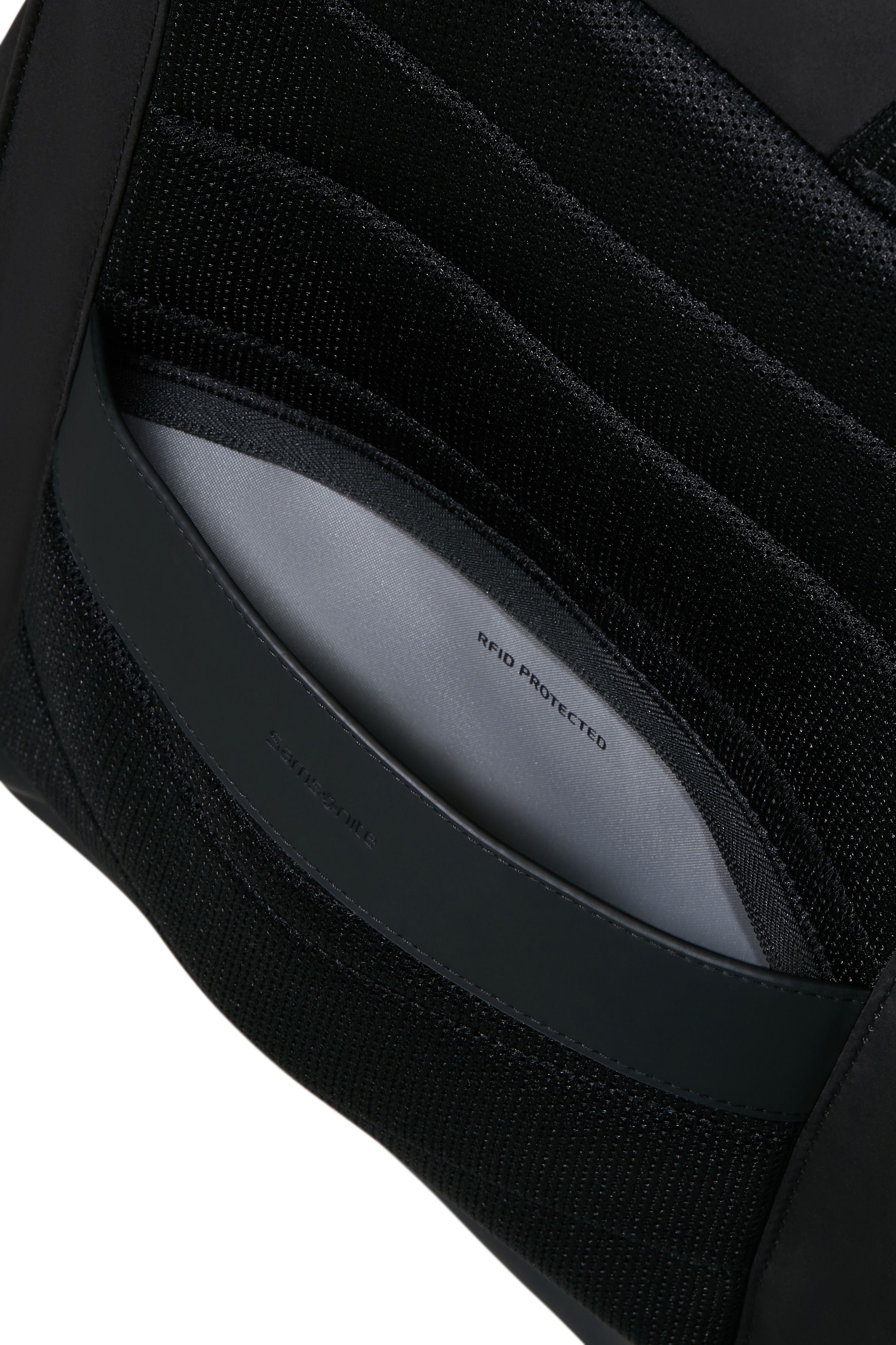 Samsonite Notebookrucksack »ESSENTIS  Jana Ina Zarrella 17 L  14.1" RFID« RFID City Rucksack, Laptoptasche mit ergonomischem Rucksackgurt