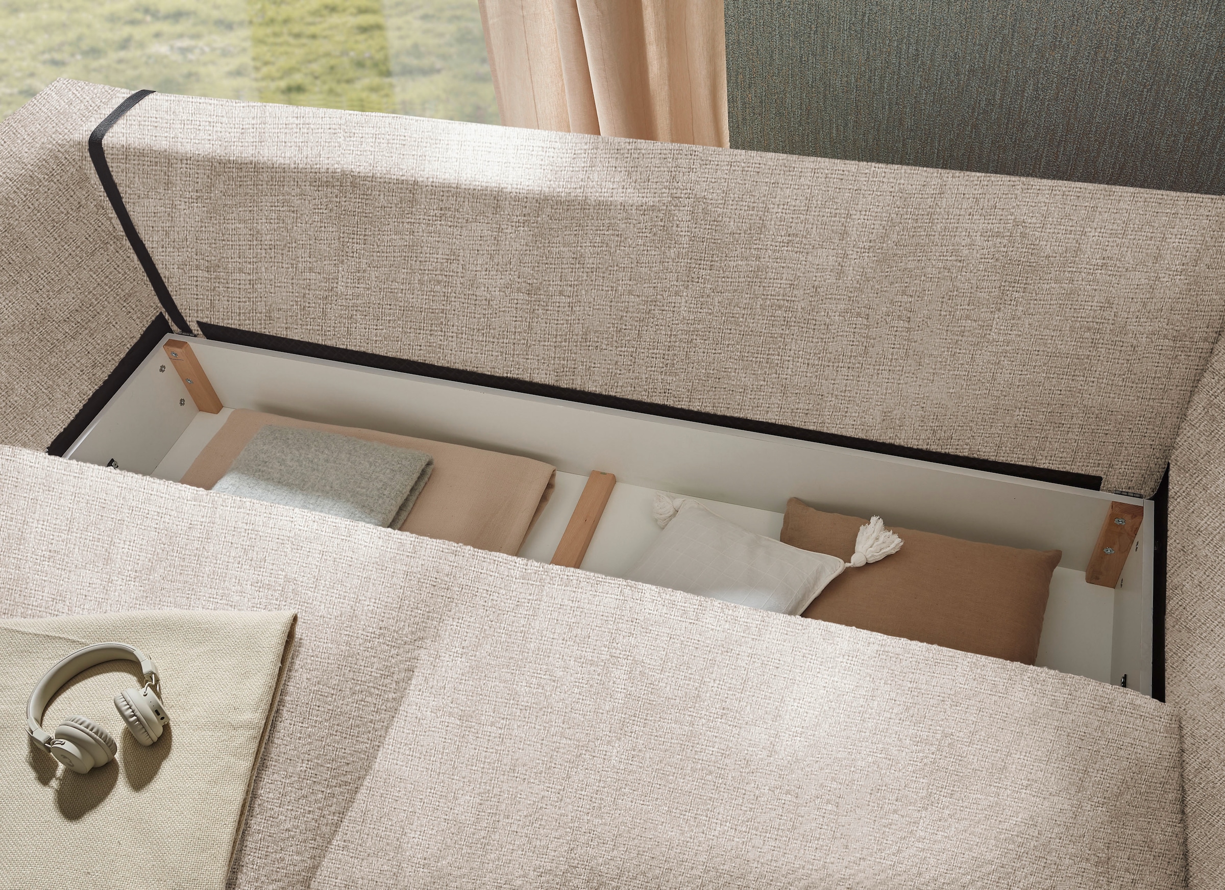 ED EXCITING DESIGN Schlafsofa »Stanley«, mit Bettkasten & 2 Zierkissen