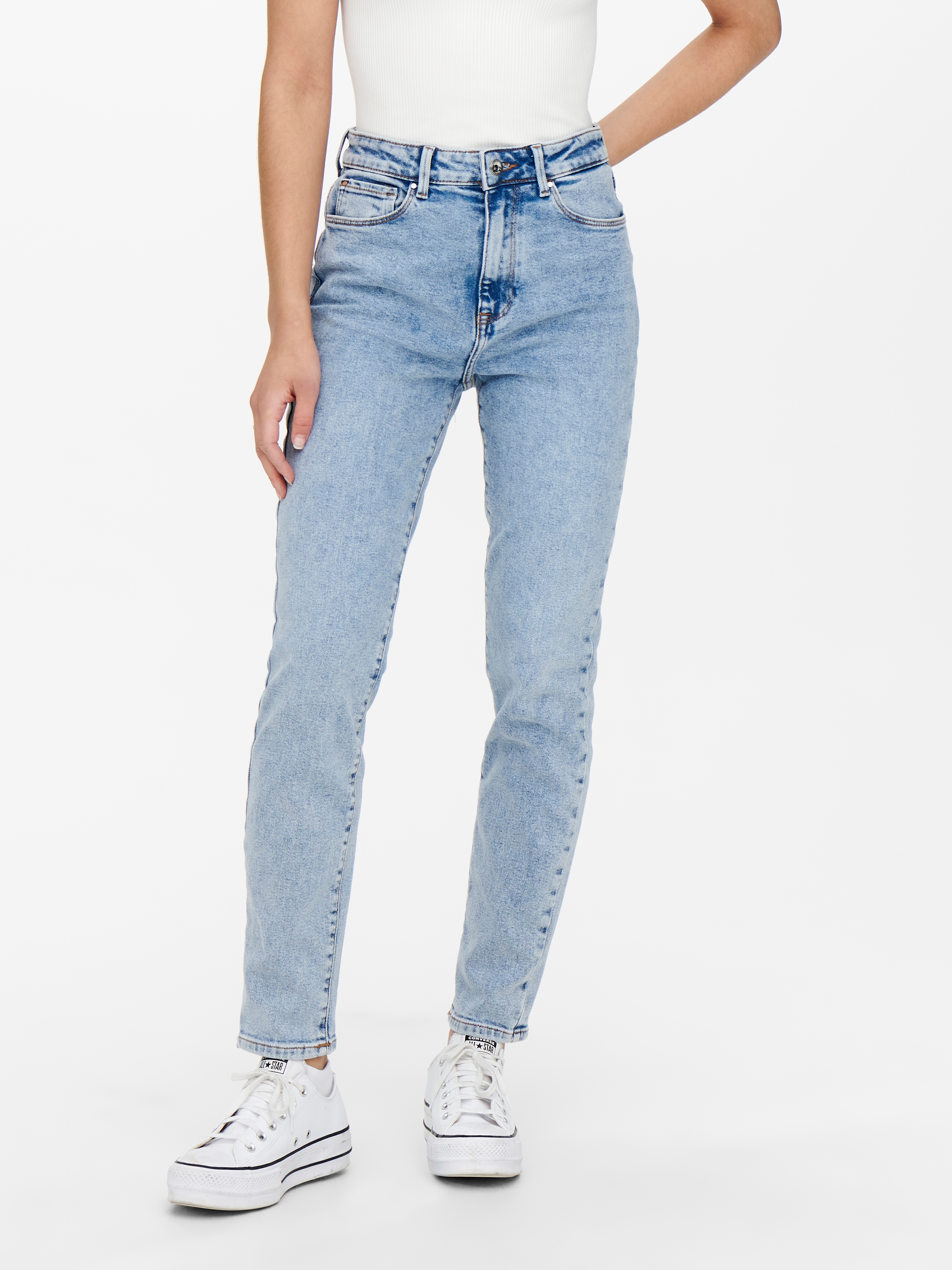 Only Damen High-waist-Jeans »ONLEMILY – Ankle-Jeans mit High Waist und geradem Schnitt« helle Waschung für einen ausgewaschenen und helleren...