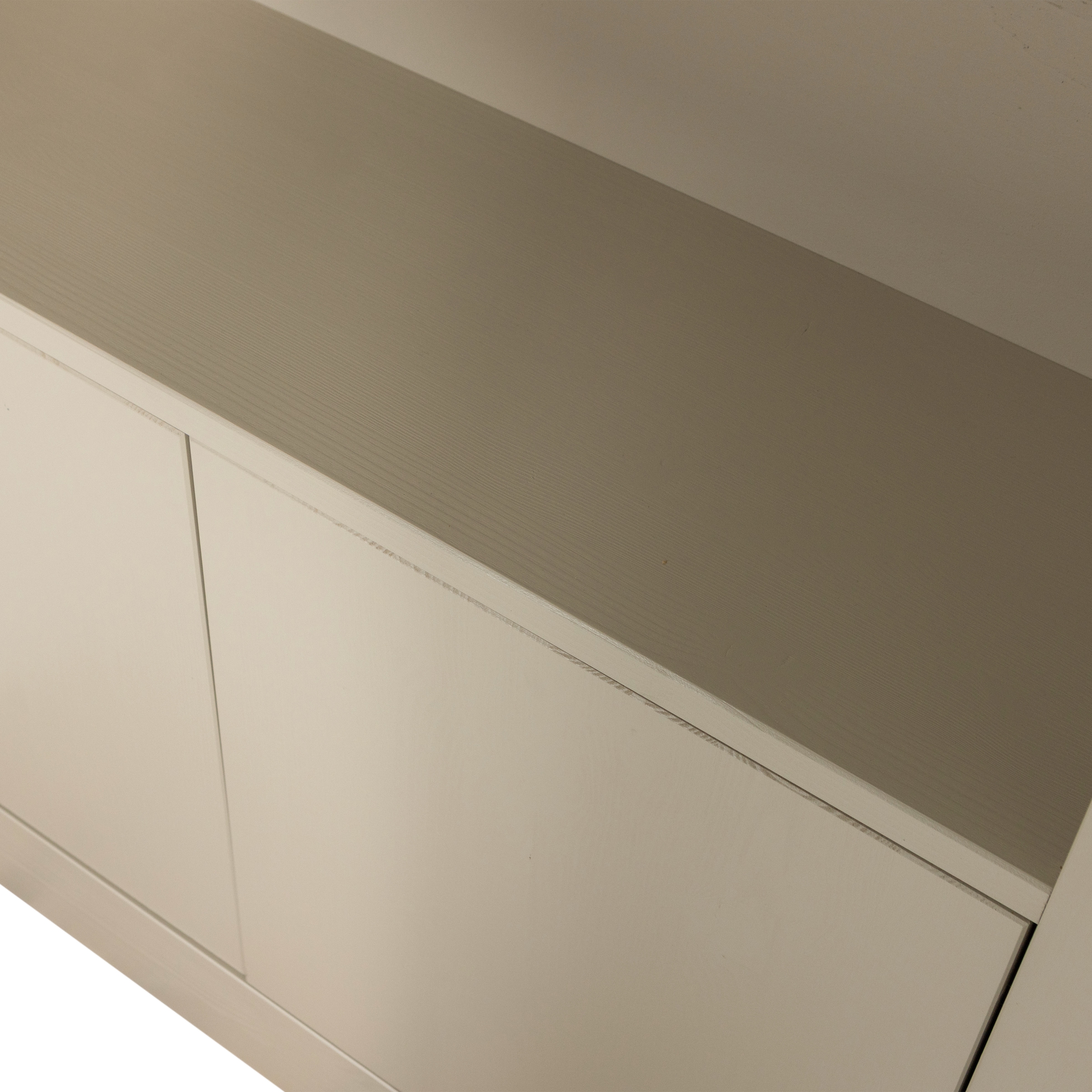 WOOOD Wandregal »Wallcover FSC®-Mix Massivkiefer mit Push-to-open B117 x T31 x H229 cm« Gespiegelt montierbar, Tragkraft 30 kg pro Einlegeboden,