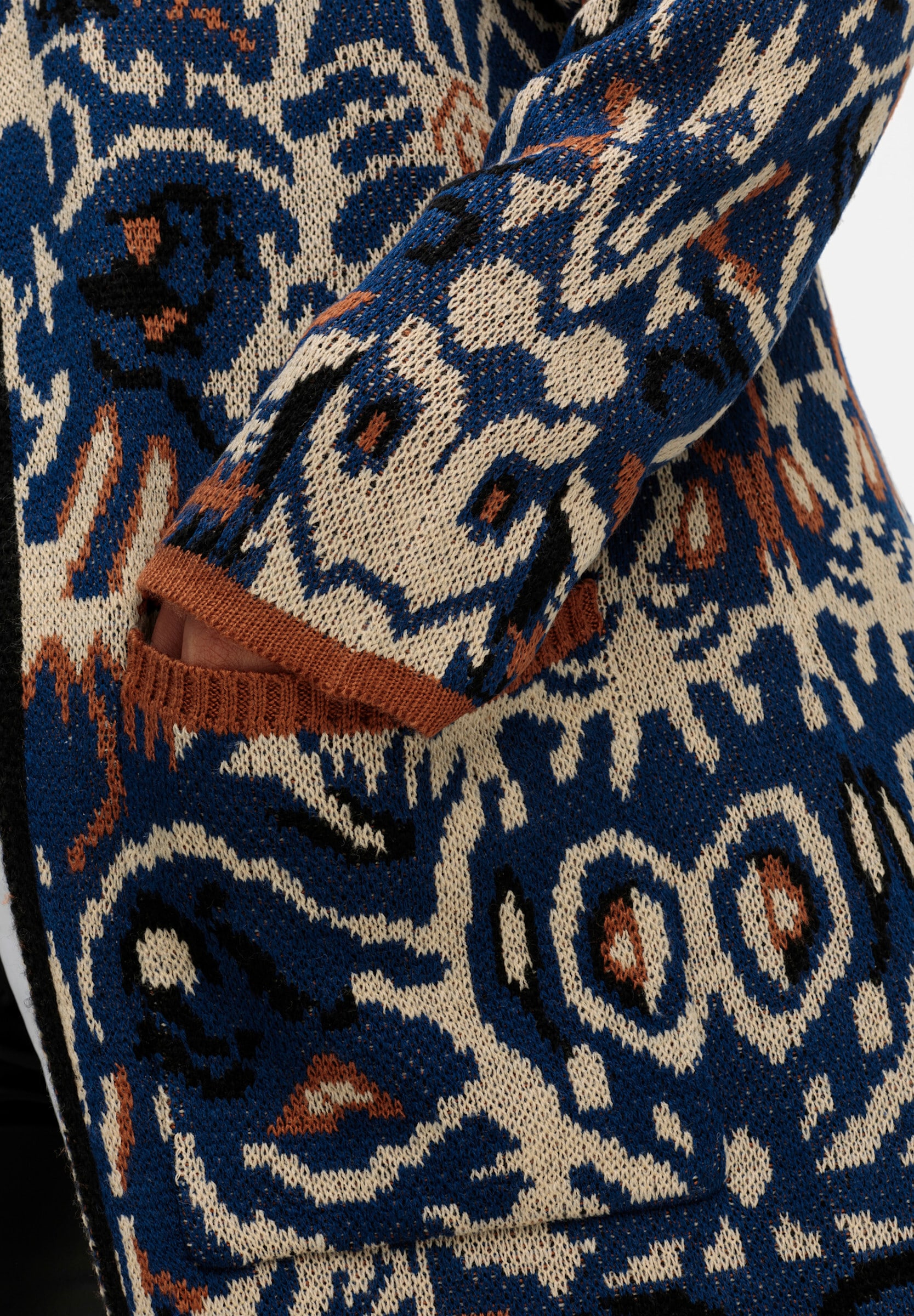 sheego by Joe Browns Strickjacke »Longstrickjacke Strickmantel mit Jacquardmuster«