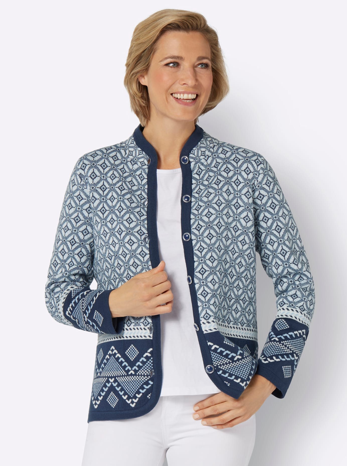 Classic Basics Jacquardstrickjacke