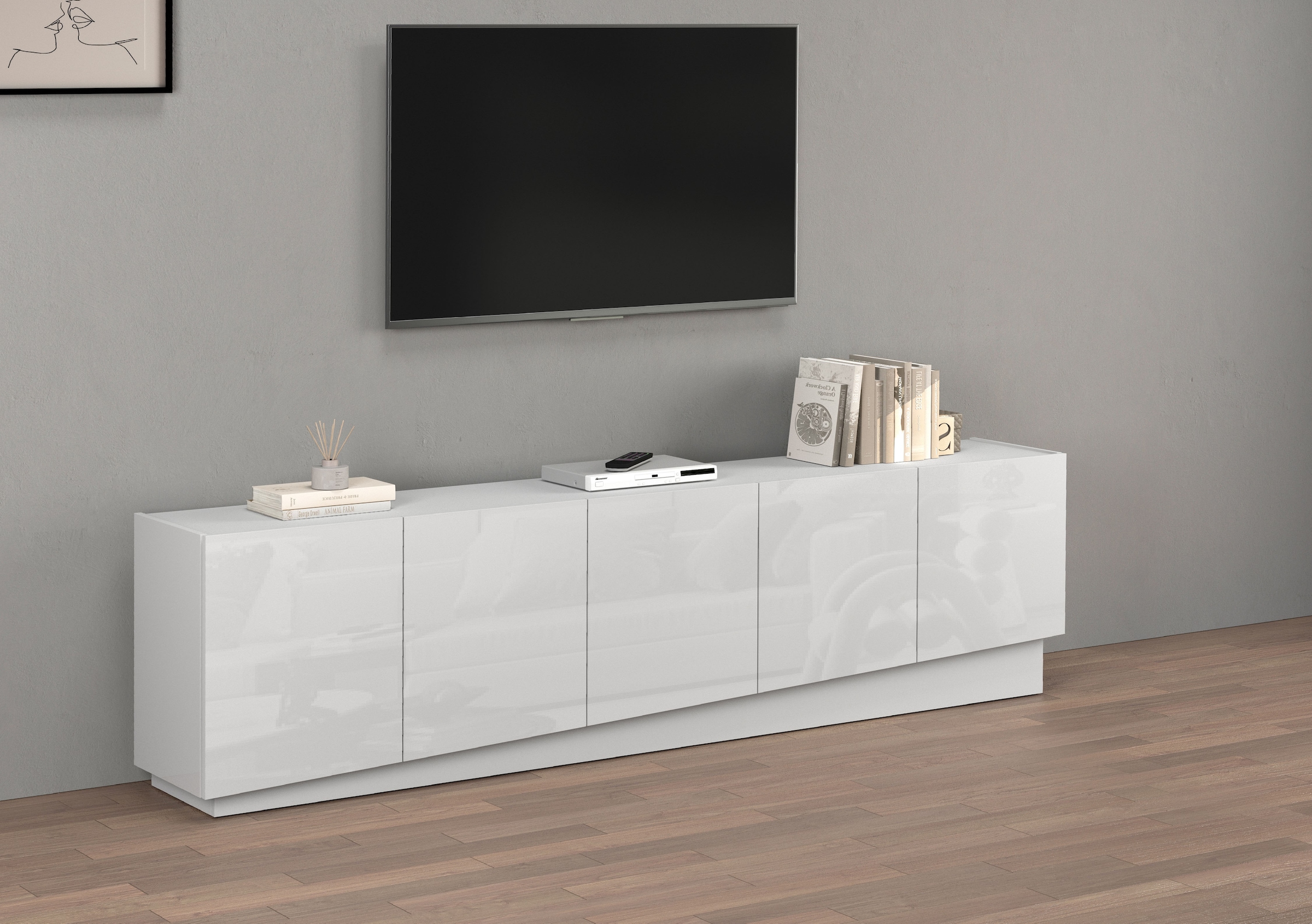 INOSIGN Lowboard »VELA, Höhe 60 cm, Breite 225 cm,Design mit schrägen Türen«, (1 St.), Made in Italy, Maße-B/T/H: 225x35x60, Lowboard, TV-Board, TV-Kommode