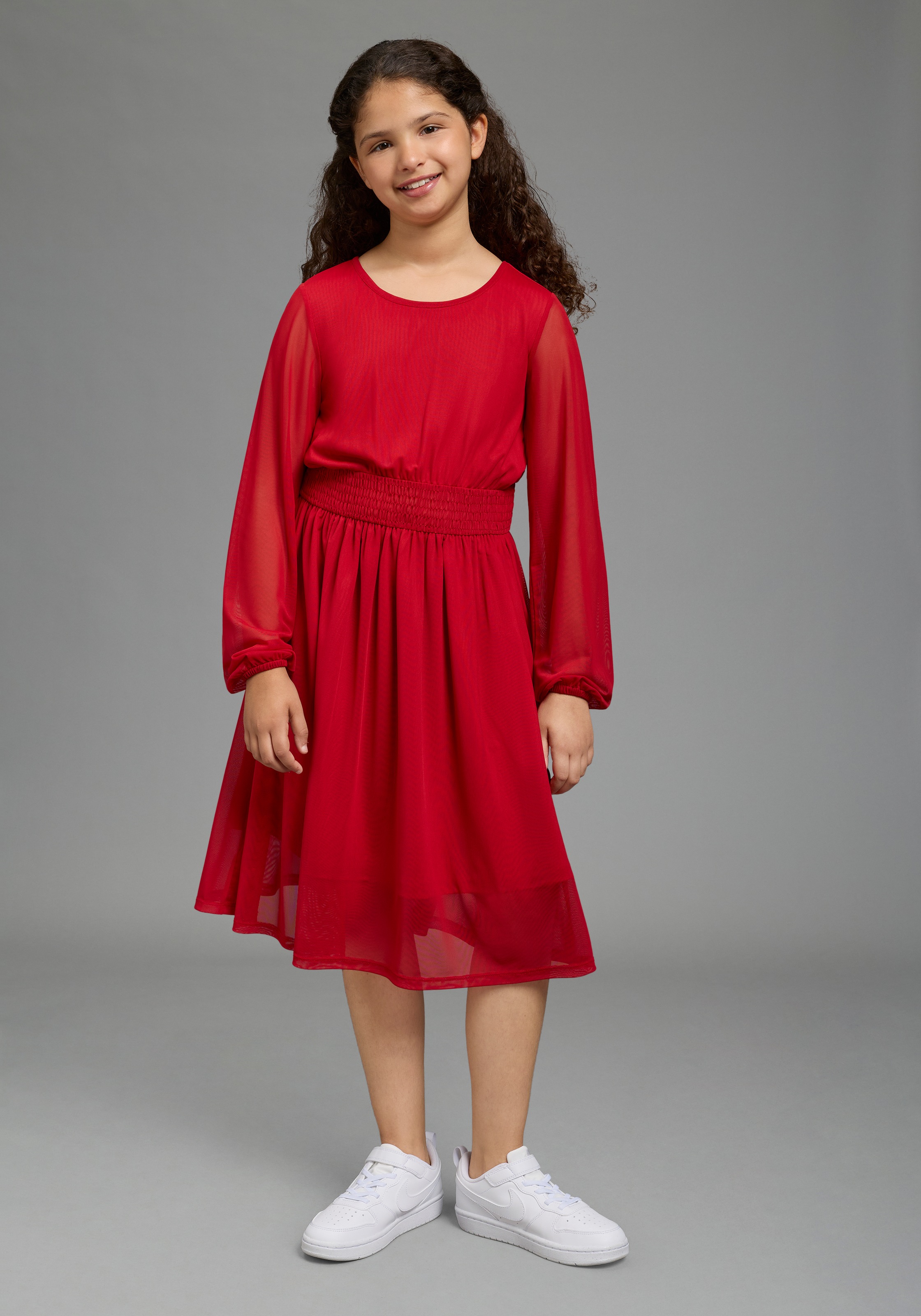 Bruno Banani Jerseykleid »Meshkleid mit transparenten Ärmeln für festliche Anlässe« Für TEENS. Shirtkleid mit Chiffon