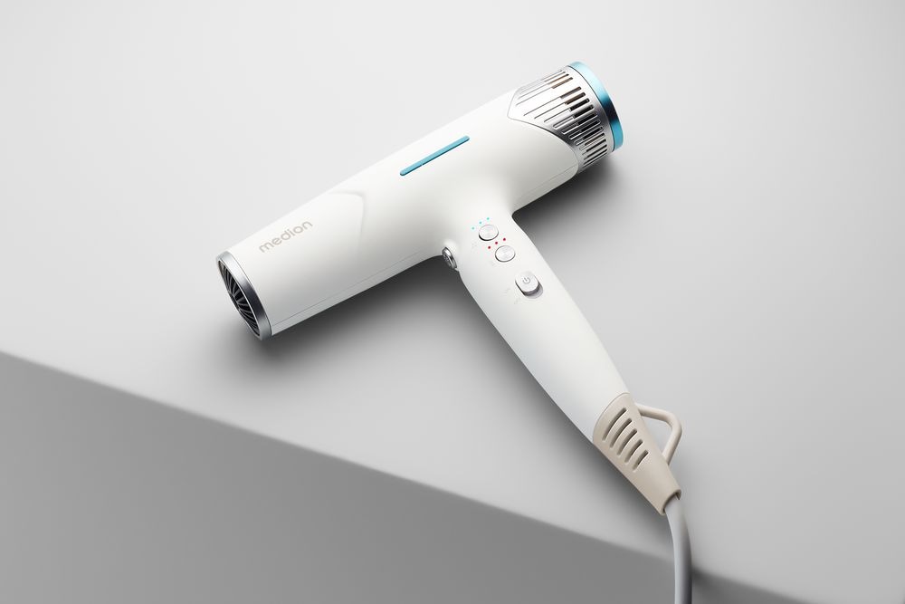 Medion® Ionic-Haartrockner »HD2 (MD19984)«, 1500 W, 3 Aufsätze, Selbstreinigungsfunktion, je 3 Temperatur- und Luftstromstufen
