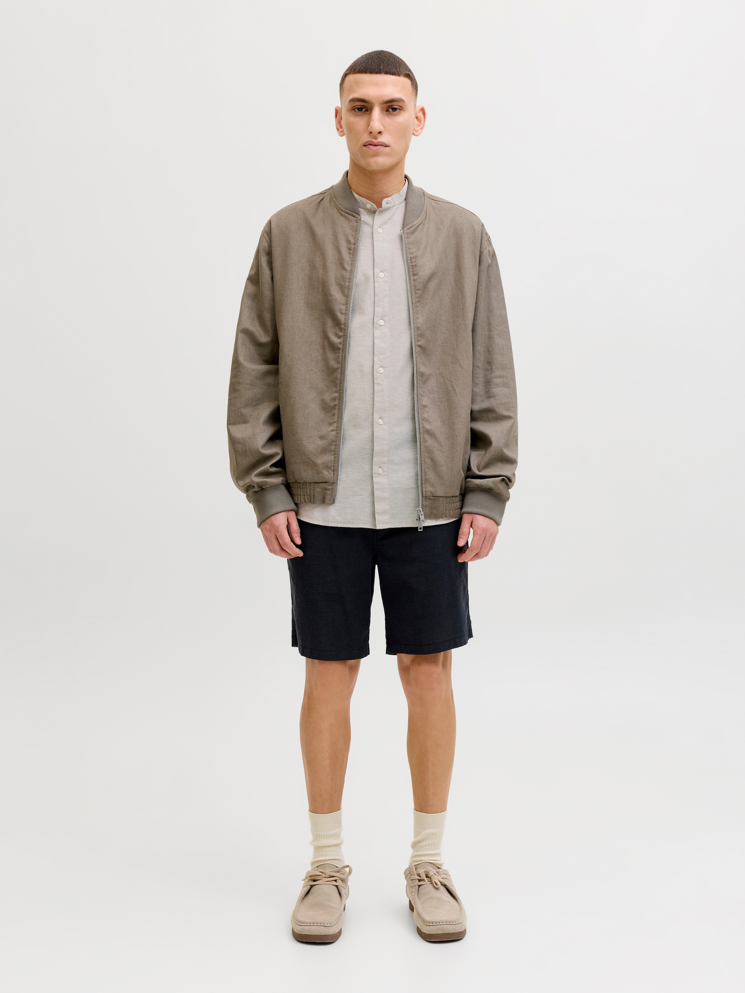 Jack & Jones Langarmhemd »JJEBREEZE LINEN BLEND BAND SHIRT L/S SN« mit Stehkragen