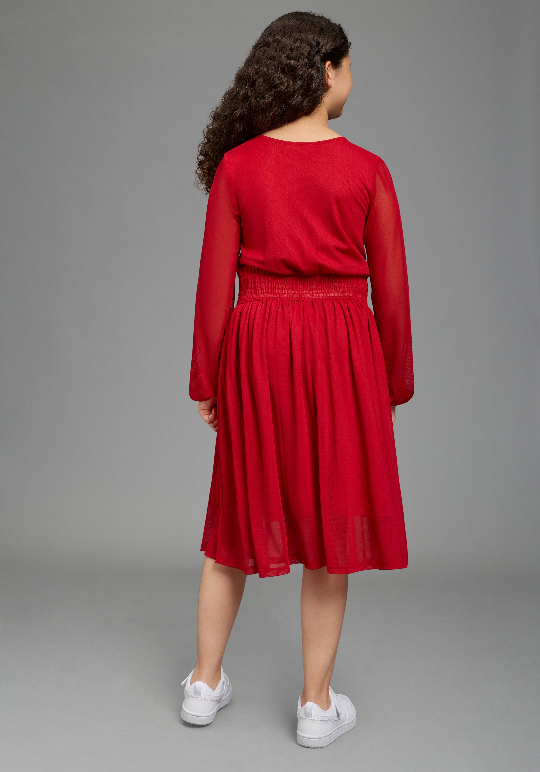 Bruno Banani Jerseykleid »Meshkleid mit transparenten Ärmeln für festliche Anlässe« Für TEENS. Shirtkleid mit Chiffon