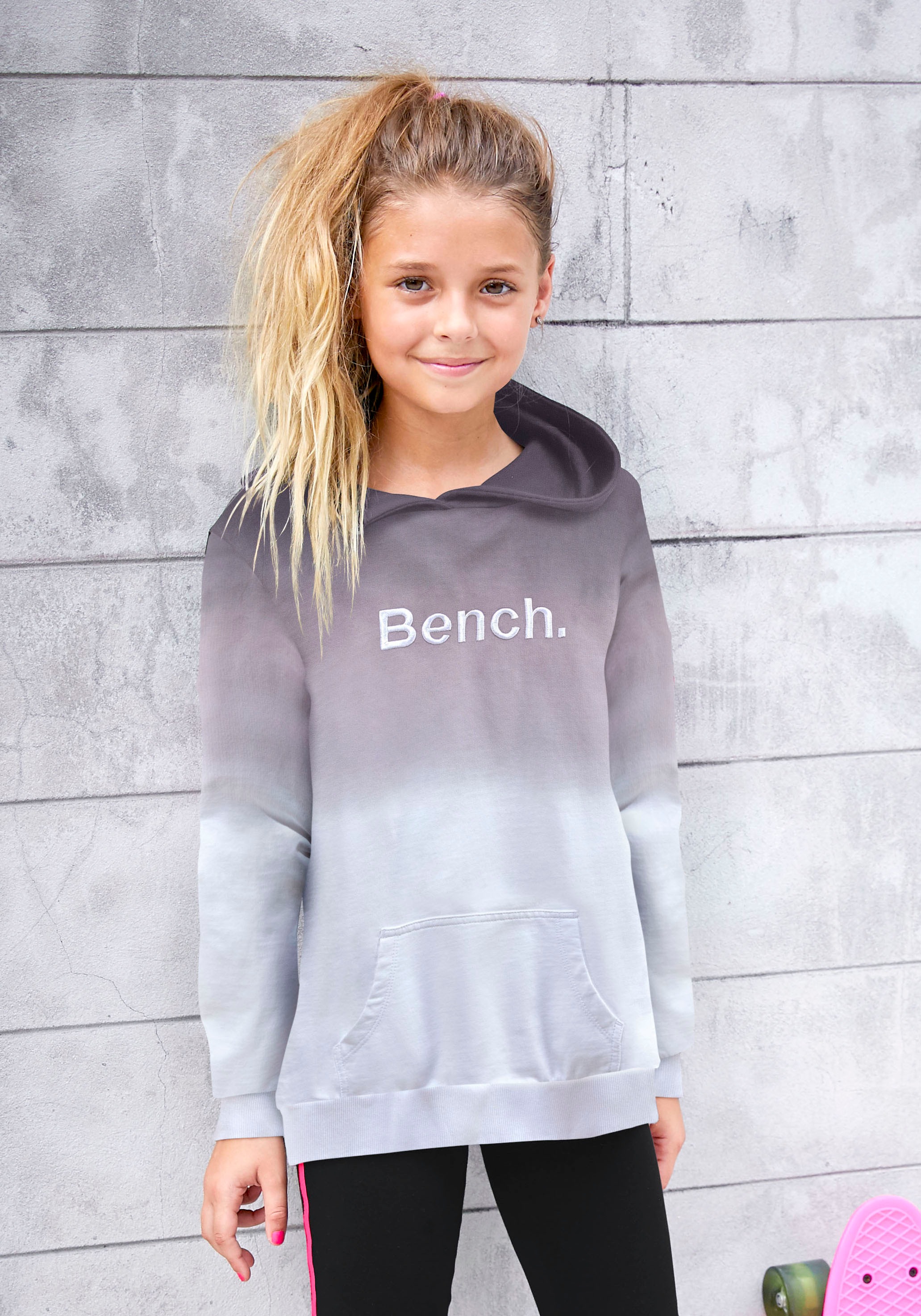 Bench. Kapuzensweatshirt, mit Logo-Stickerei