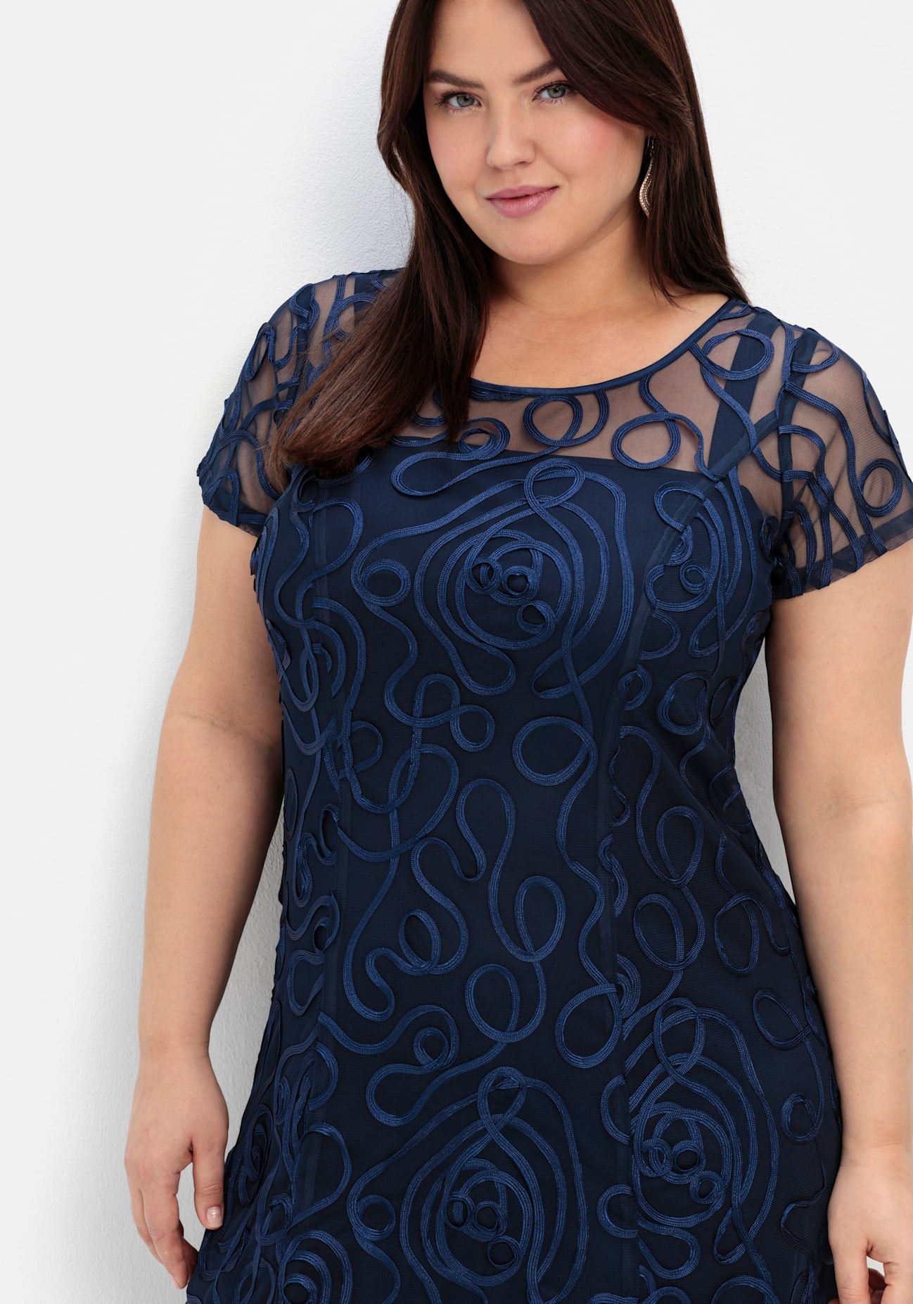 Sheego Spitzenkleid »Spitzenkleid«